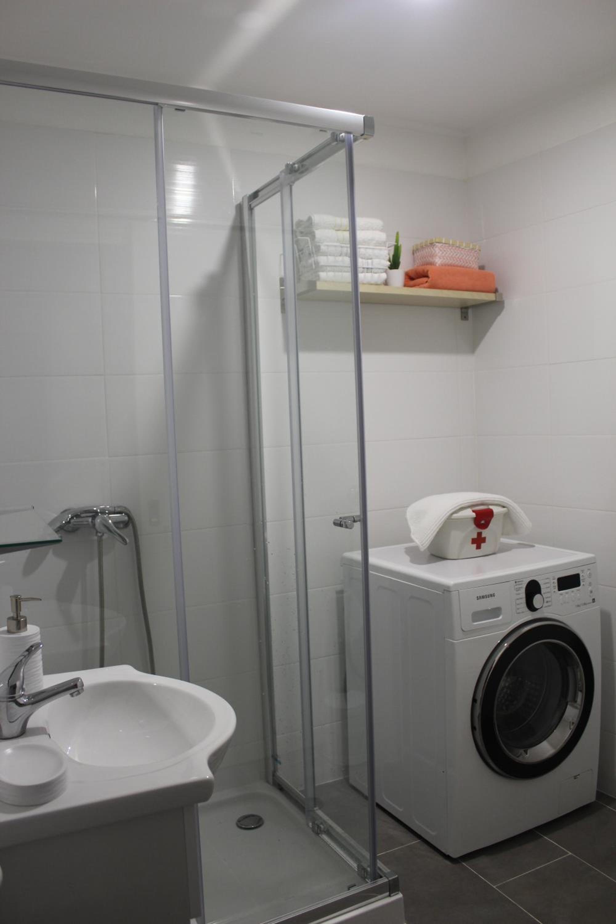 Photo 19
