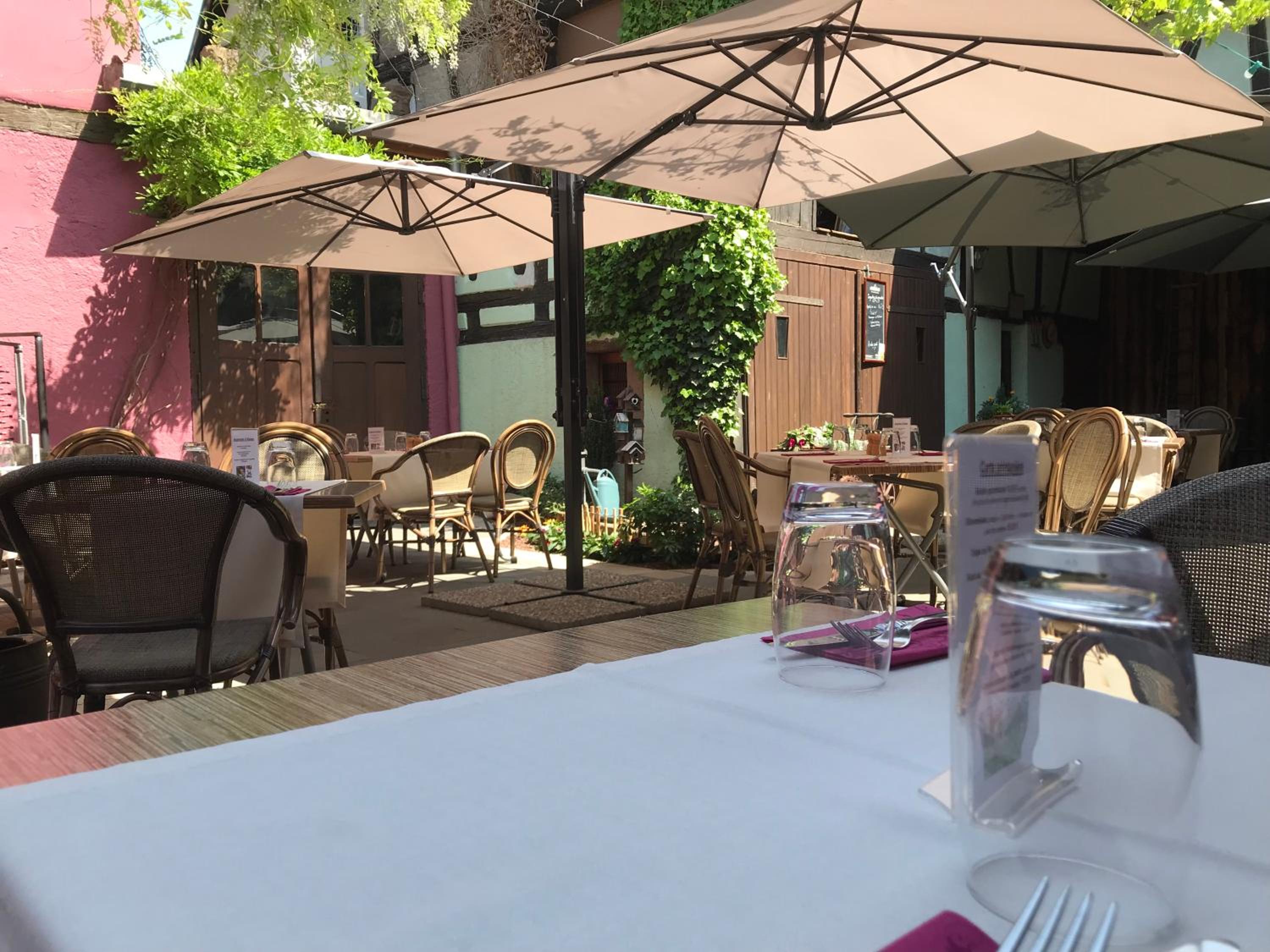 restaurant