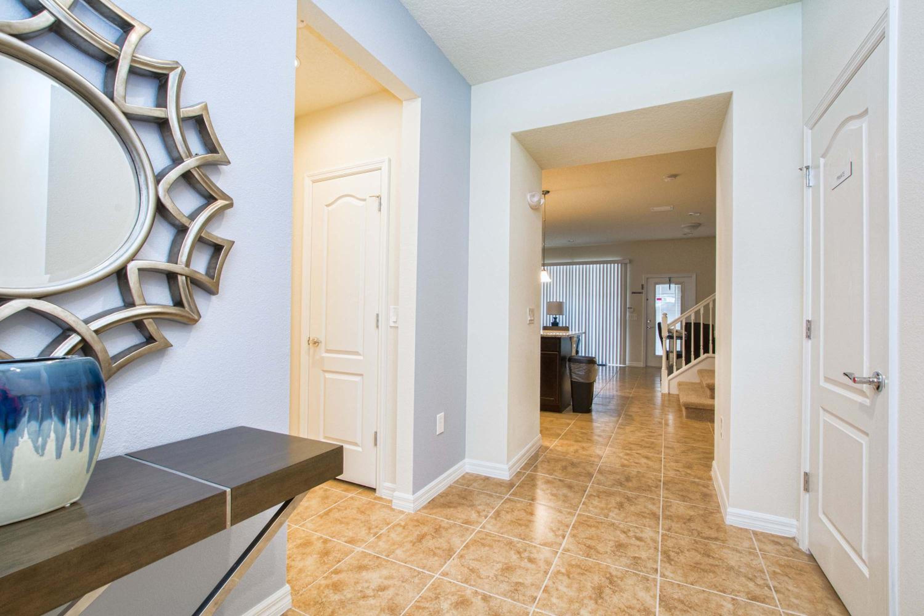Windsor-5 Bed Townhouse w/splashpool-3811WW view 4