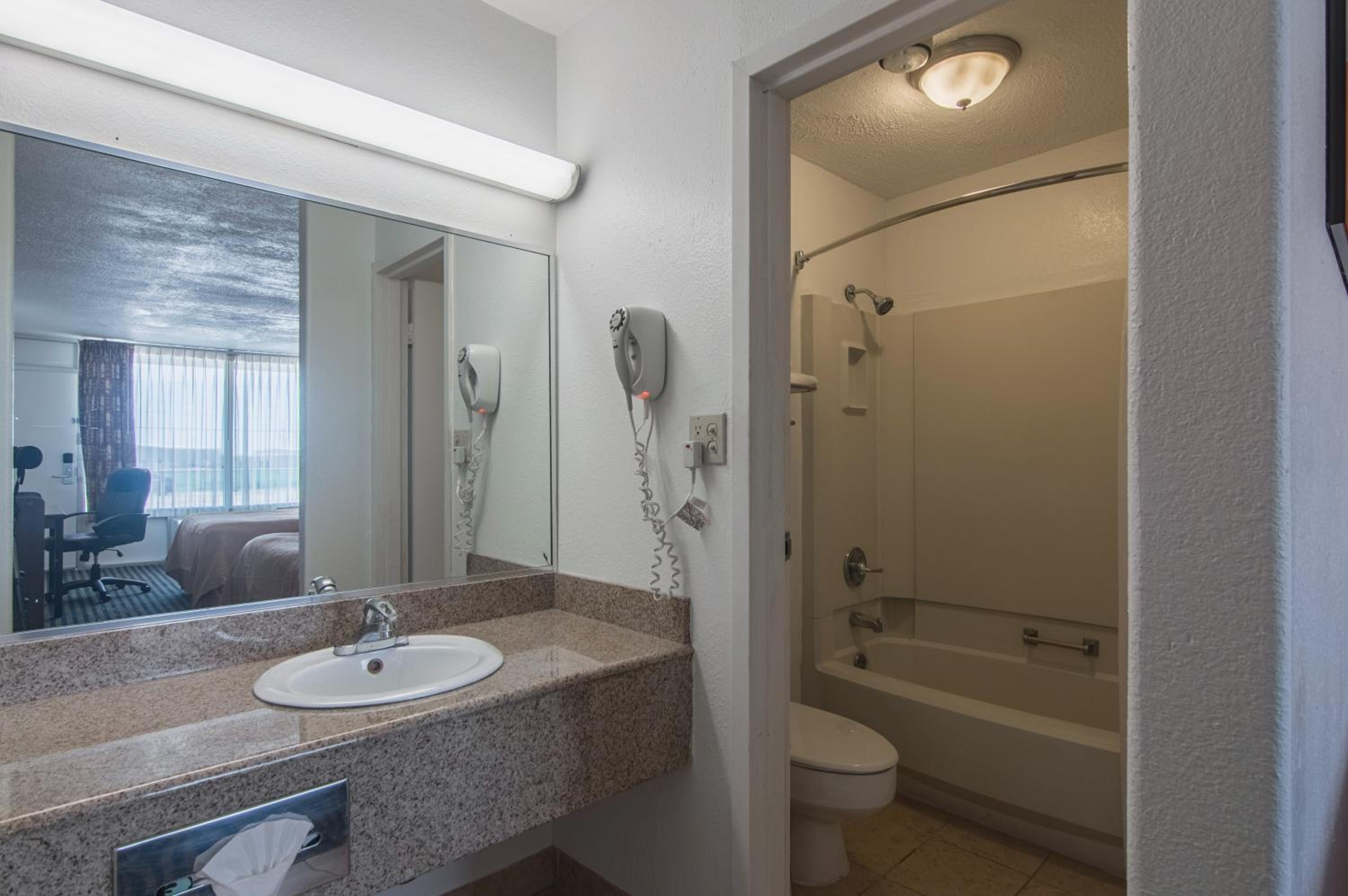 Liberal Vacations - Motel 6-Liberal, KS - Property Image 17