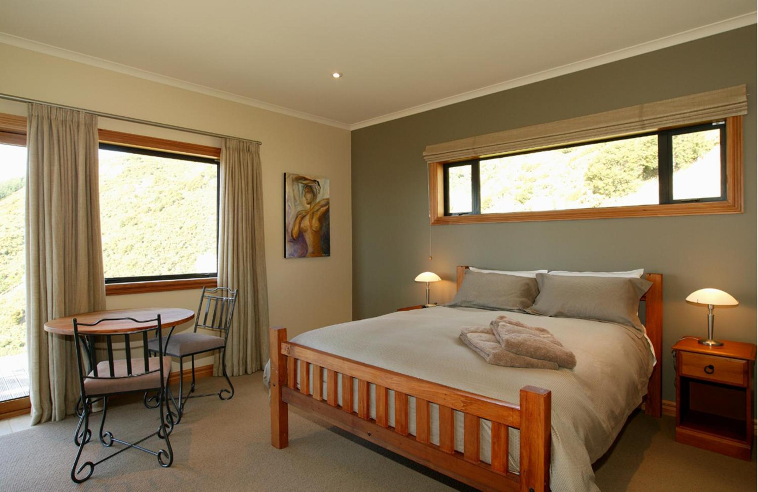Parautane Lodge