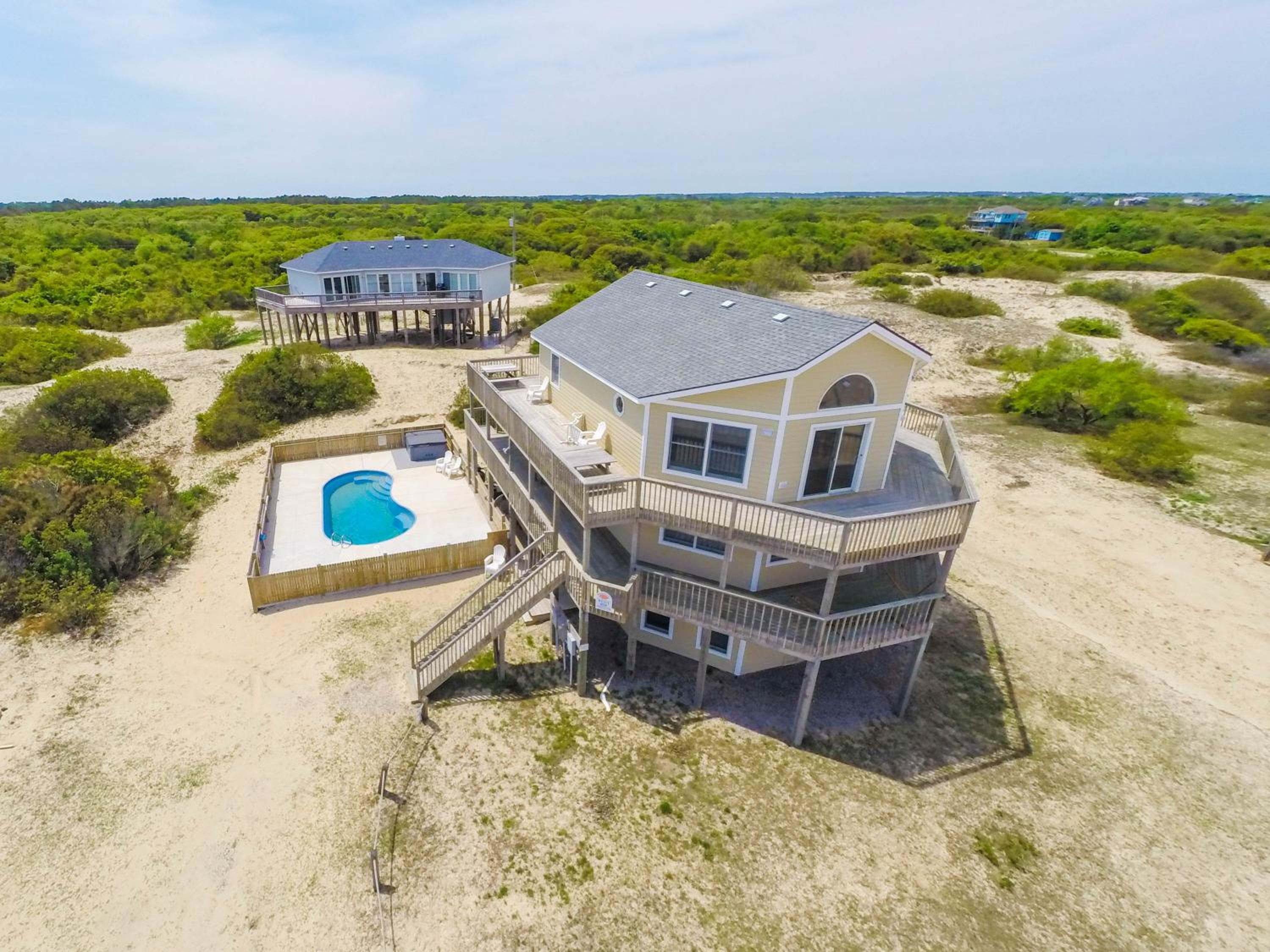 Almost Paradise C9036 - 4x4 Area, Wild Horses, Pool, Great Ocean Views!