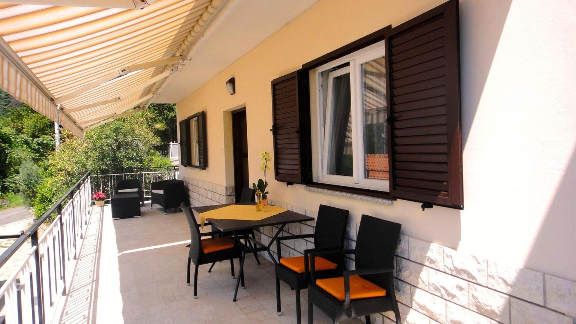 Apartman Vera view 2