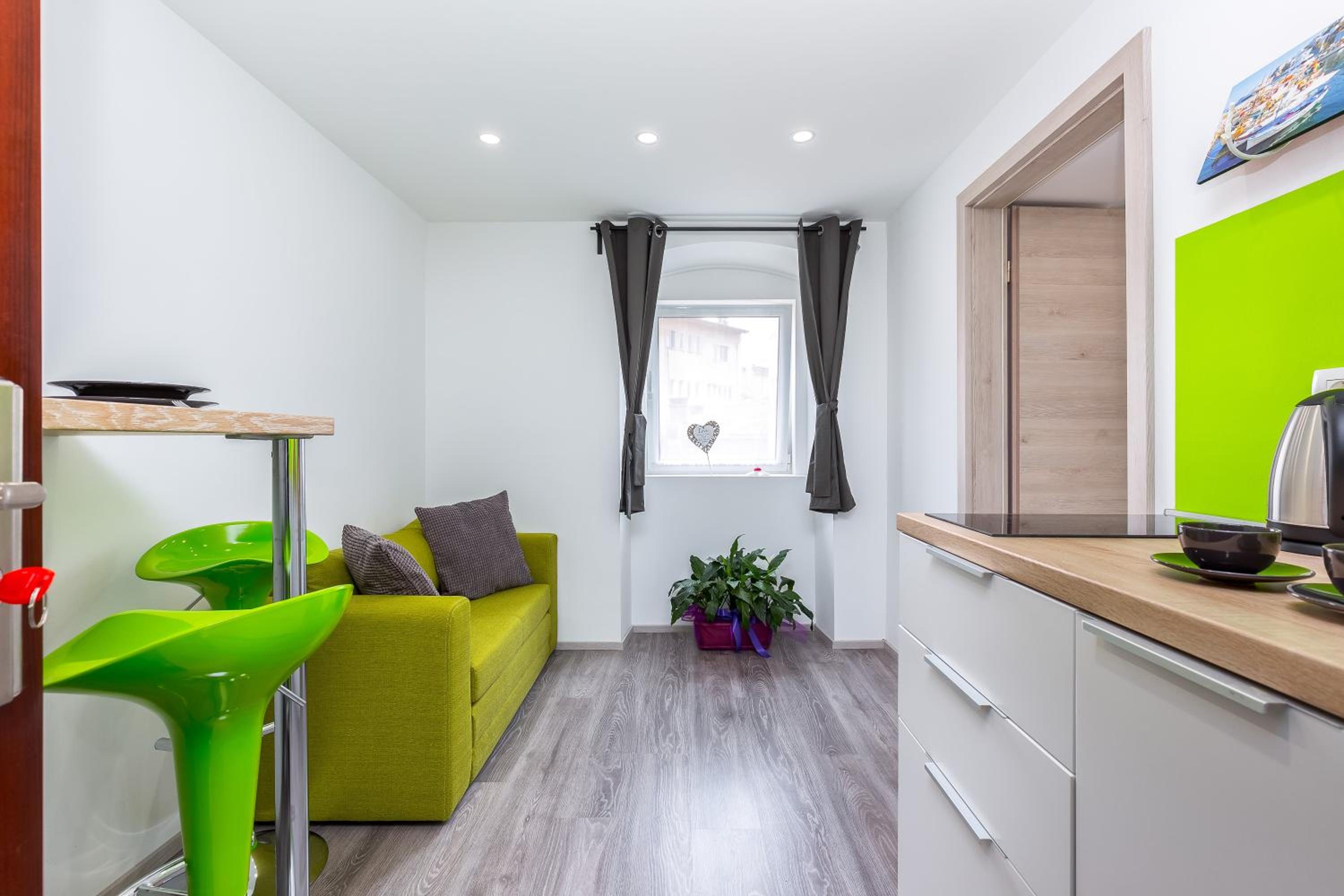 Apartments In The City view 4