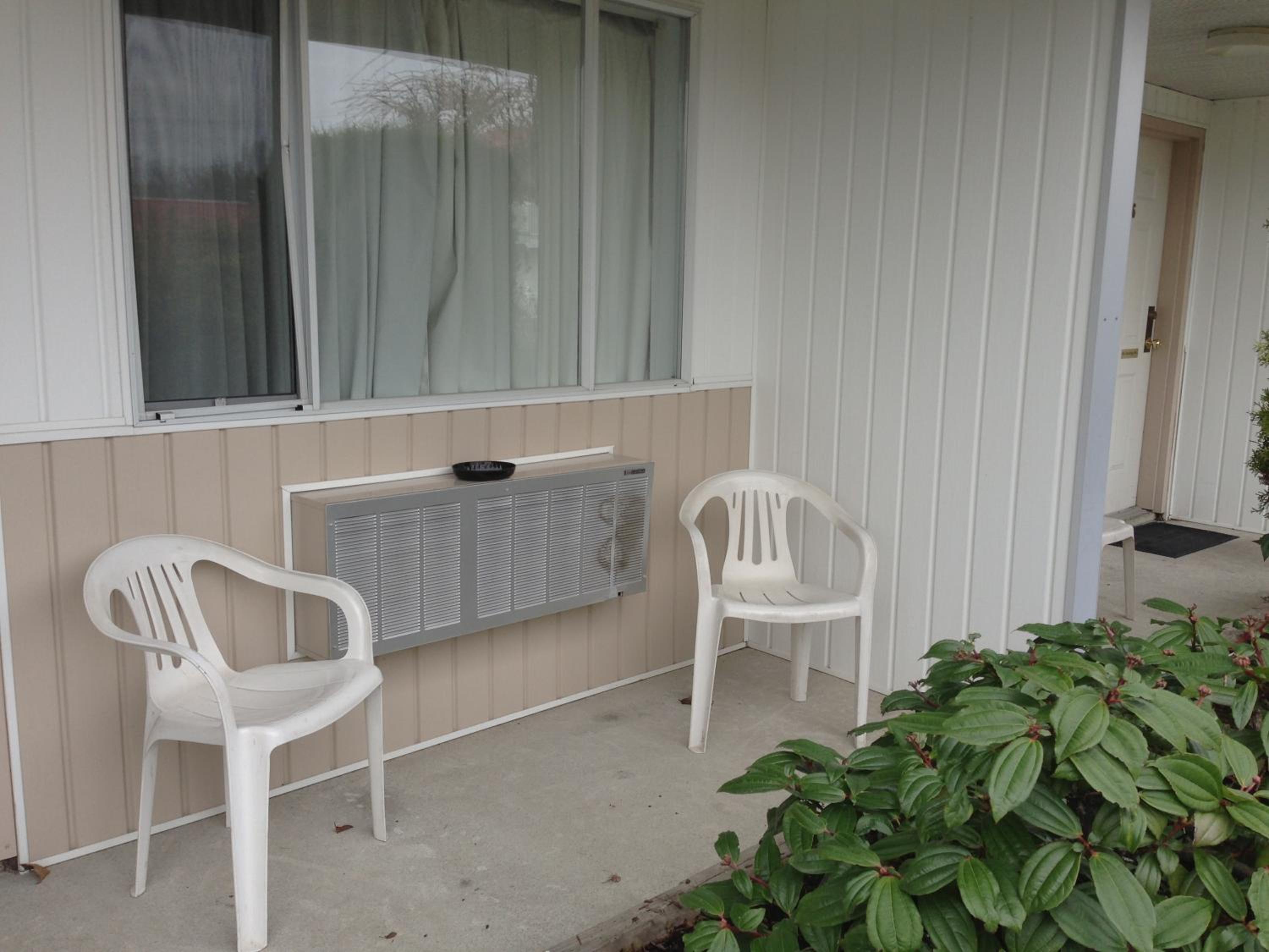 Rainbow Motor Inn