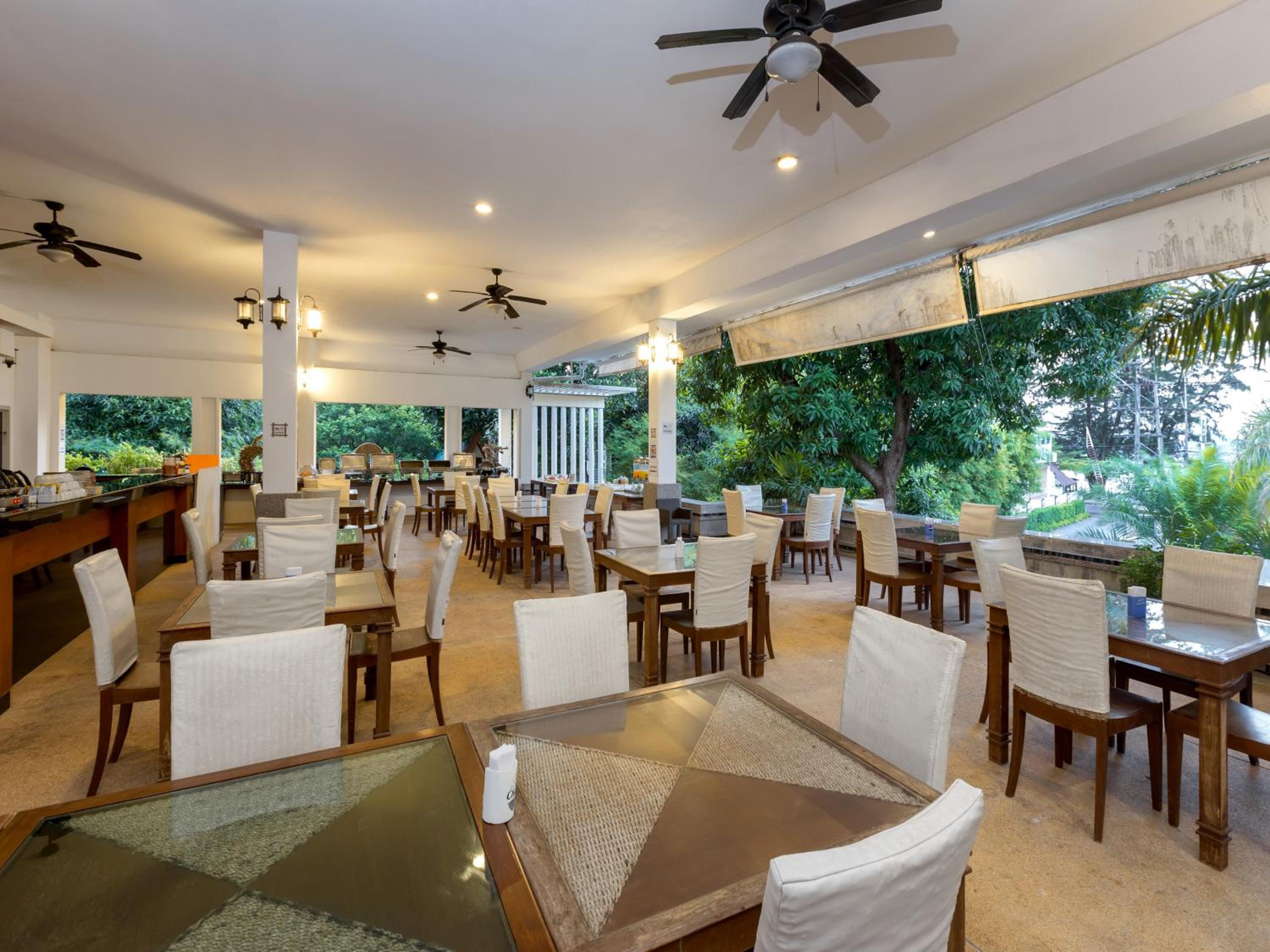 Phuket Sea Resort SHA Extra Plus