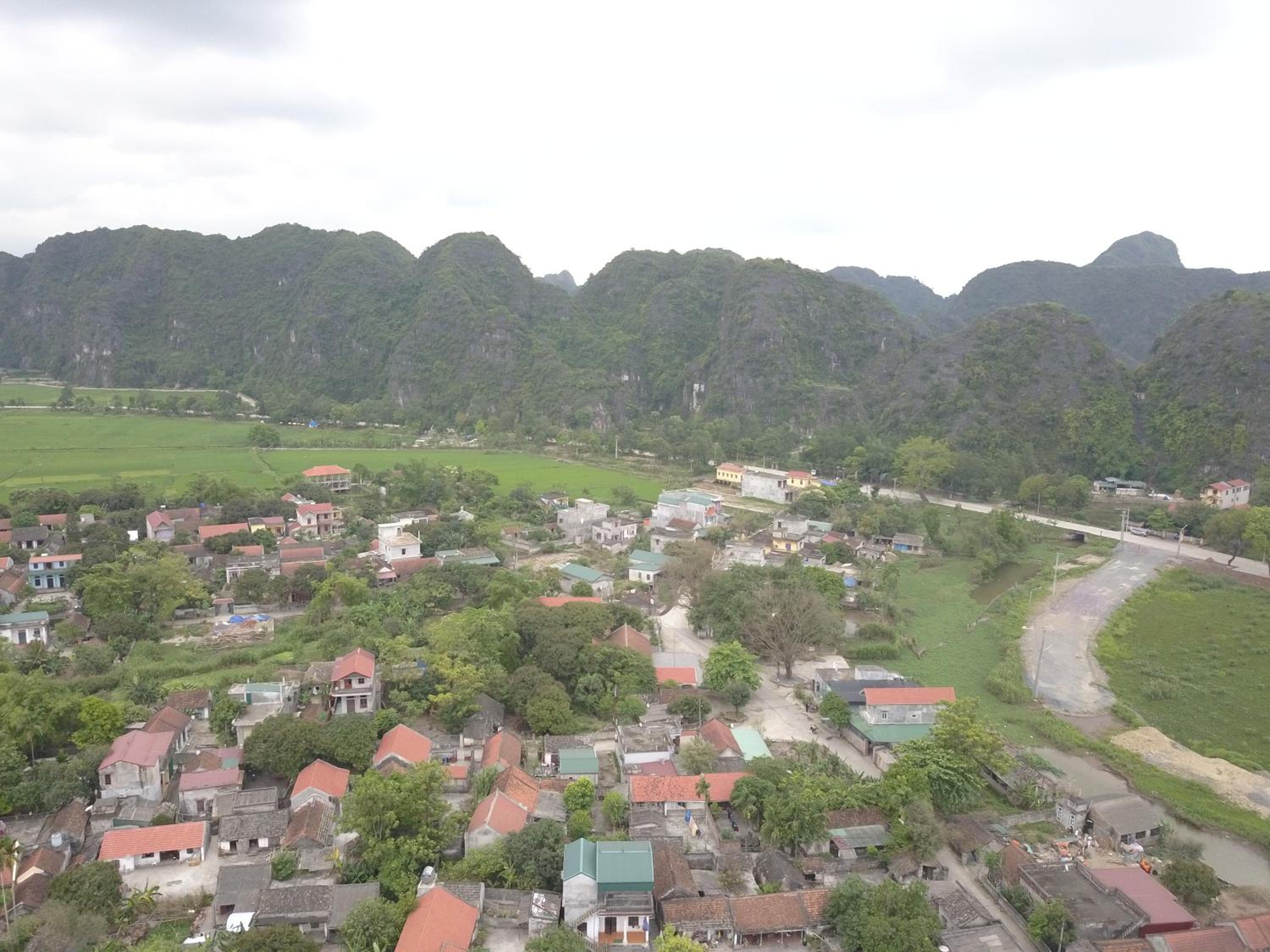 Tam Coc Palm House