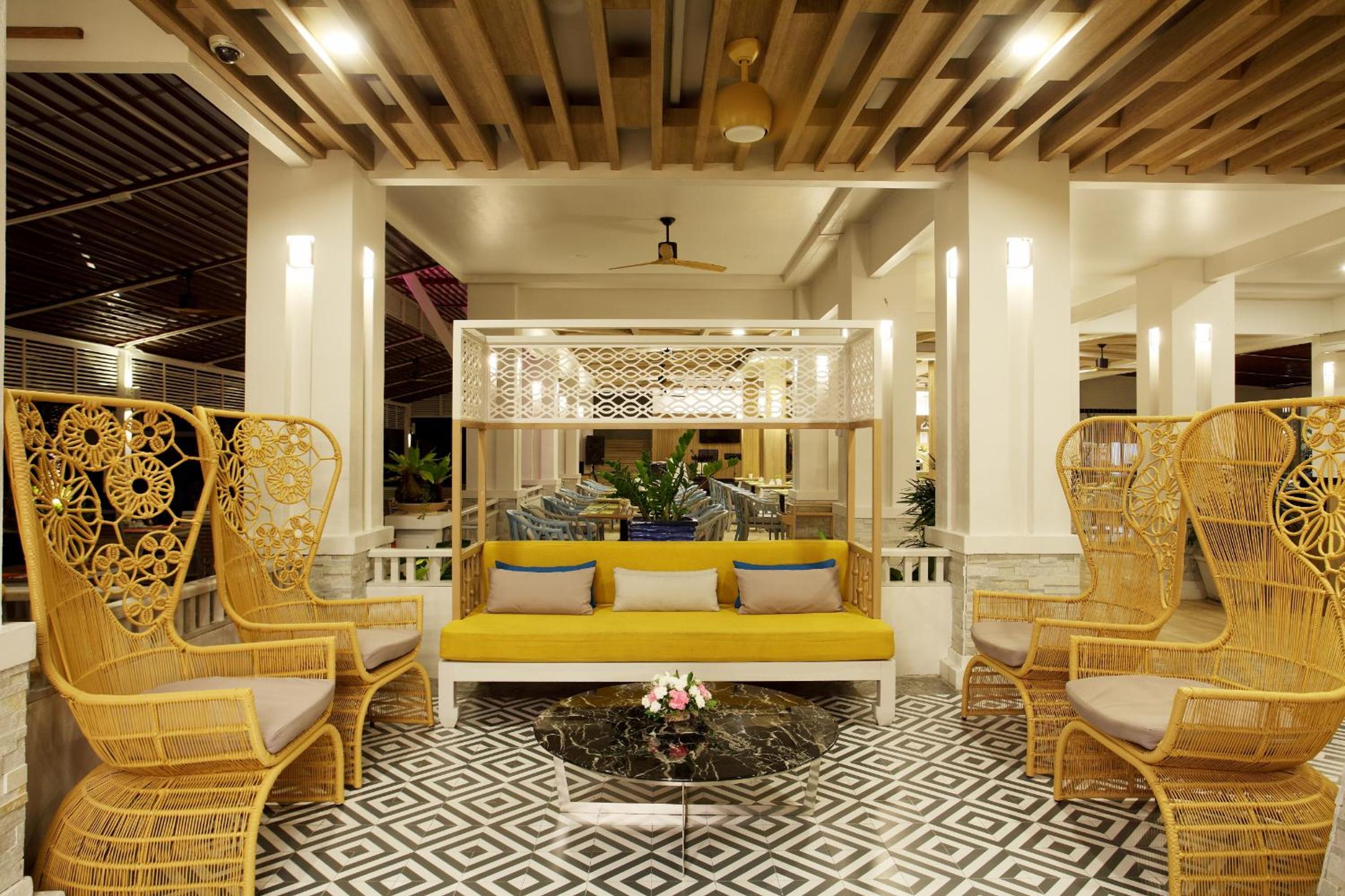lounge