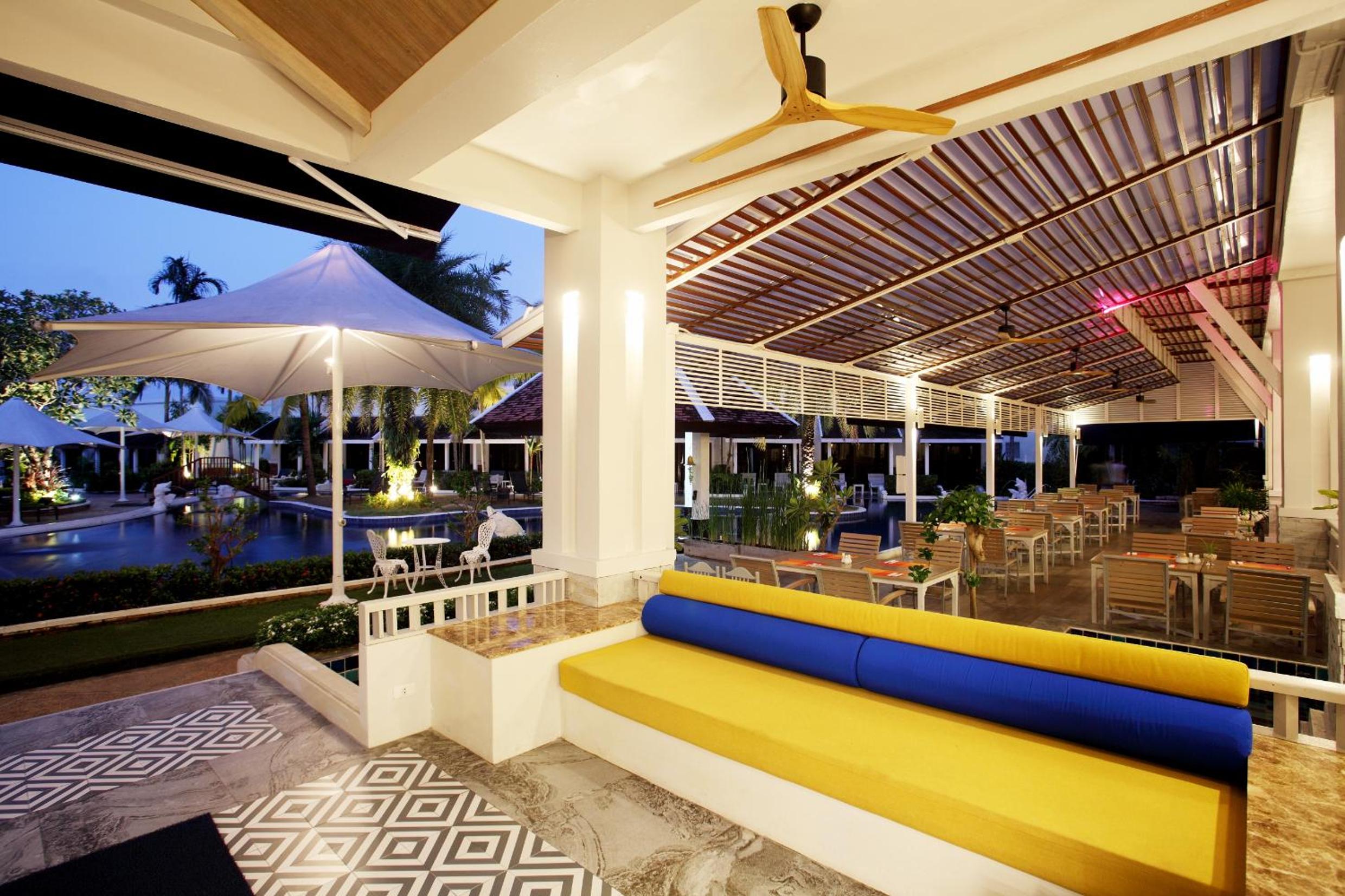 lounge