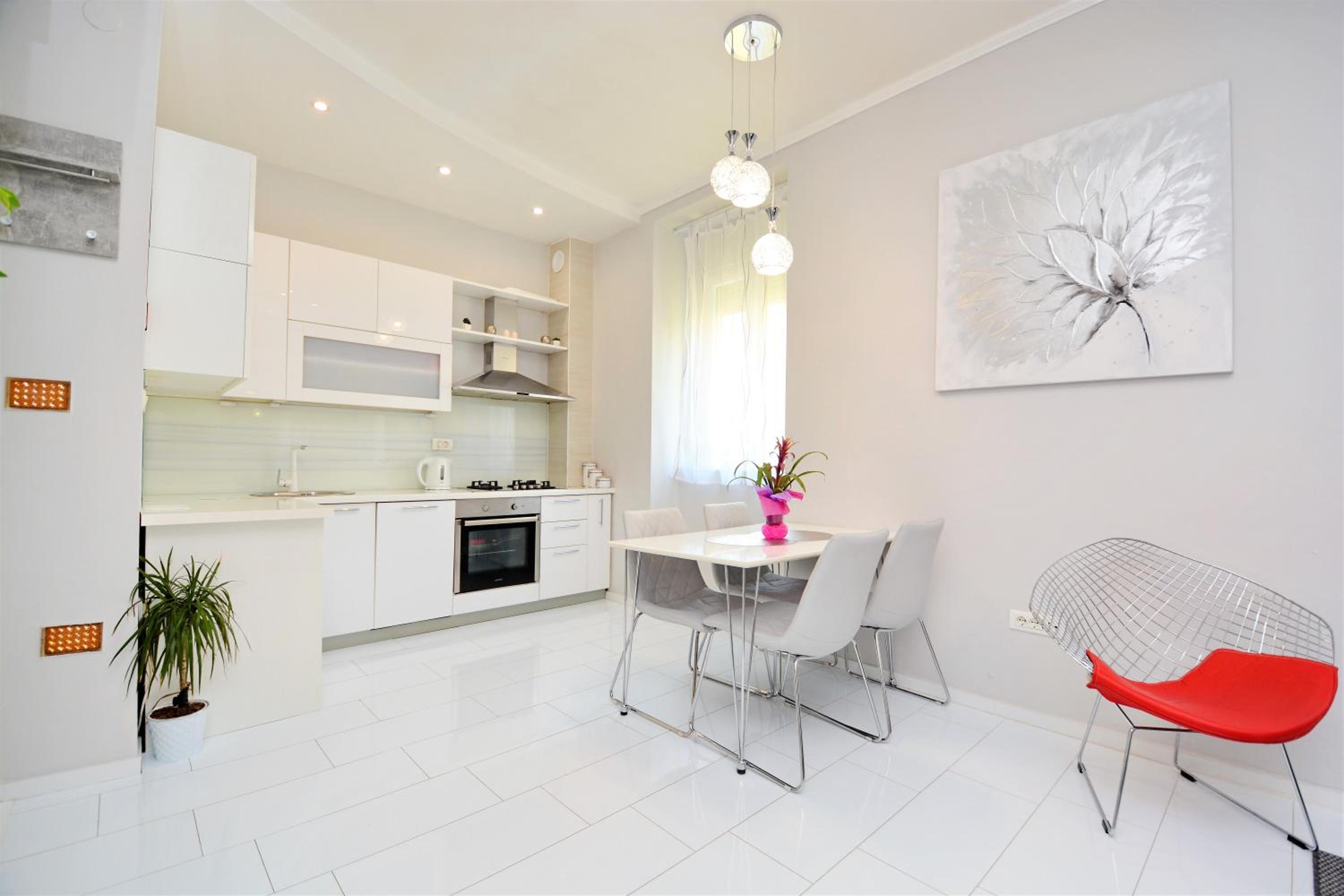 Apartment Populare view 4