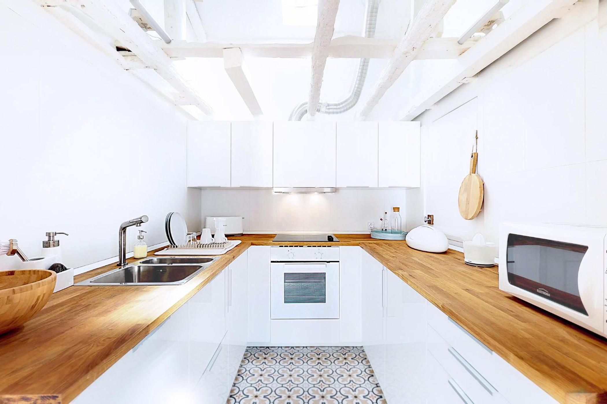 18th Century Loft view 4