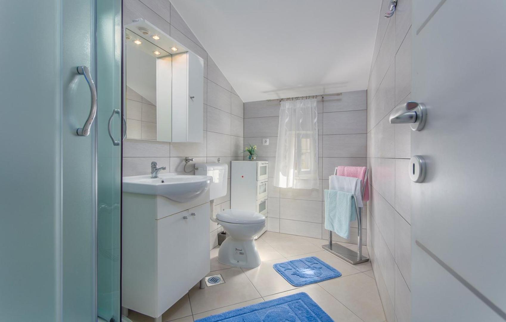 Apartments Emili - Property Image 1