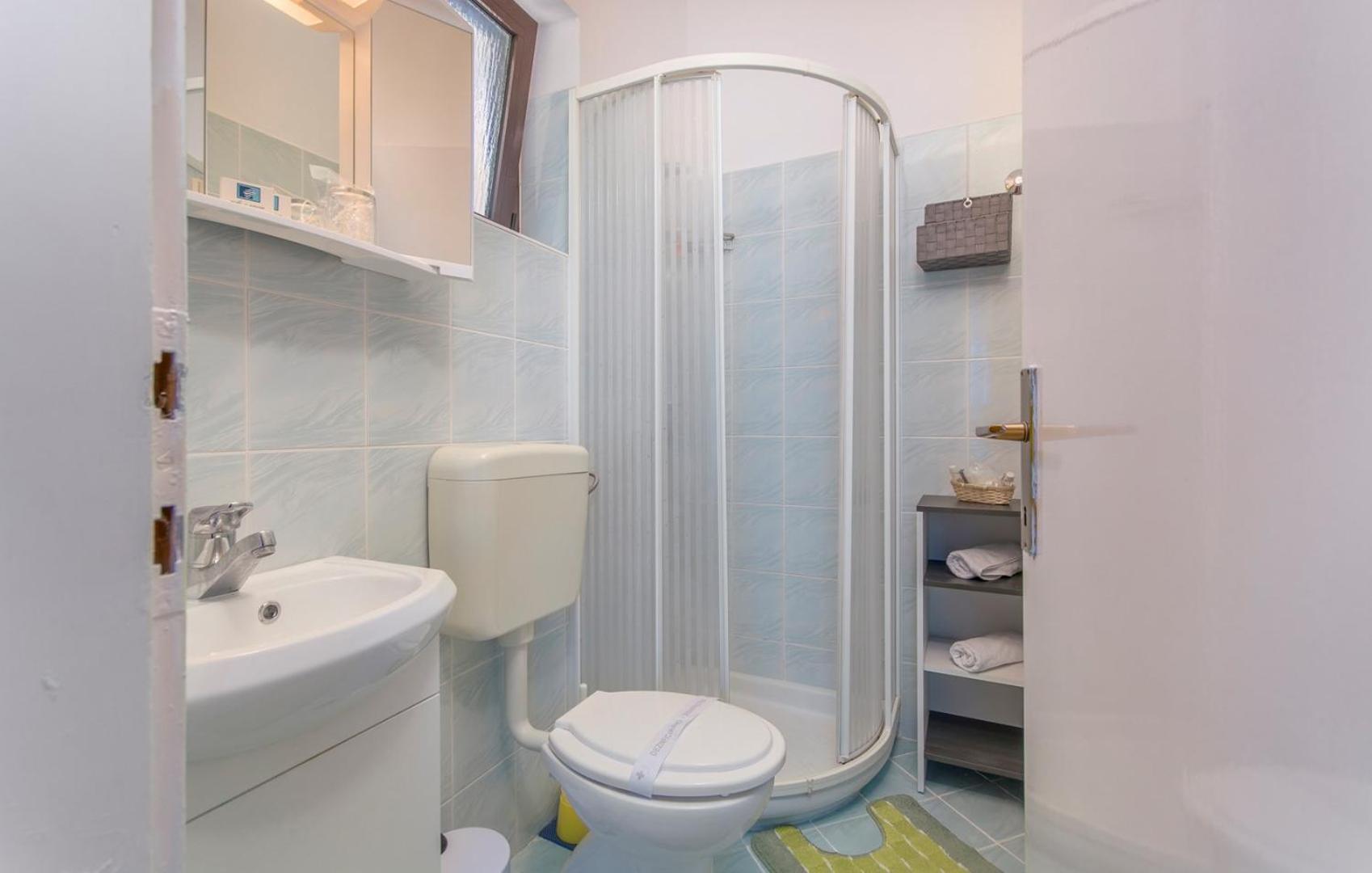 Apartments Emili - Property Image 20