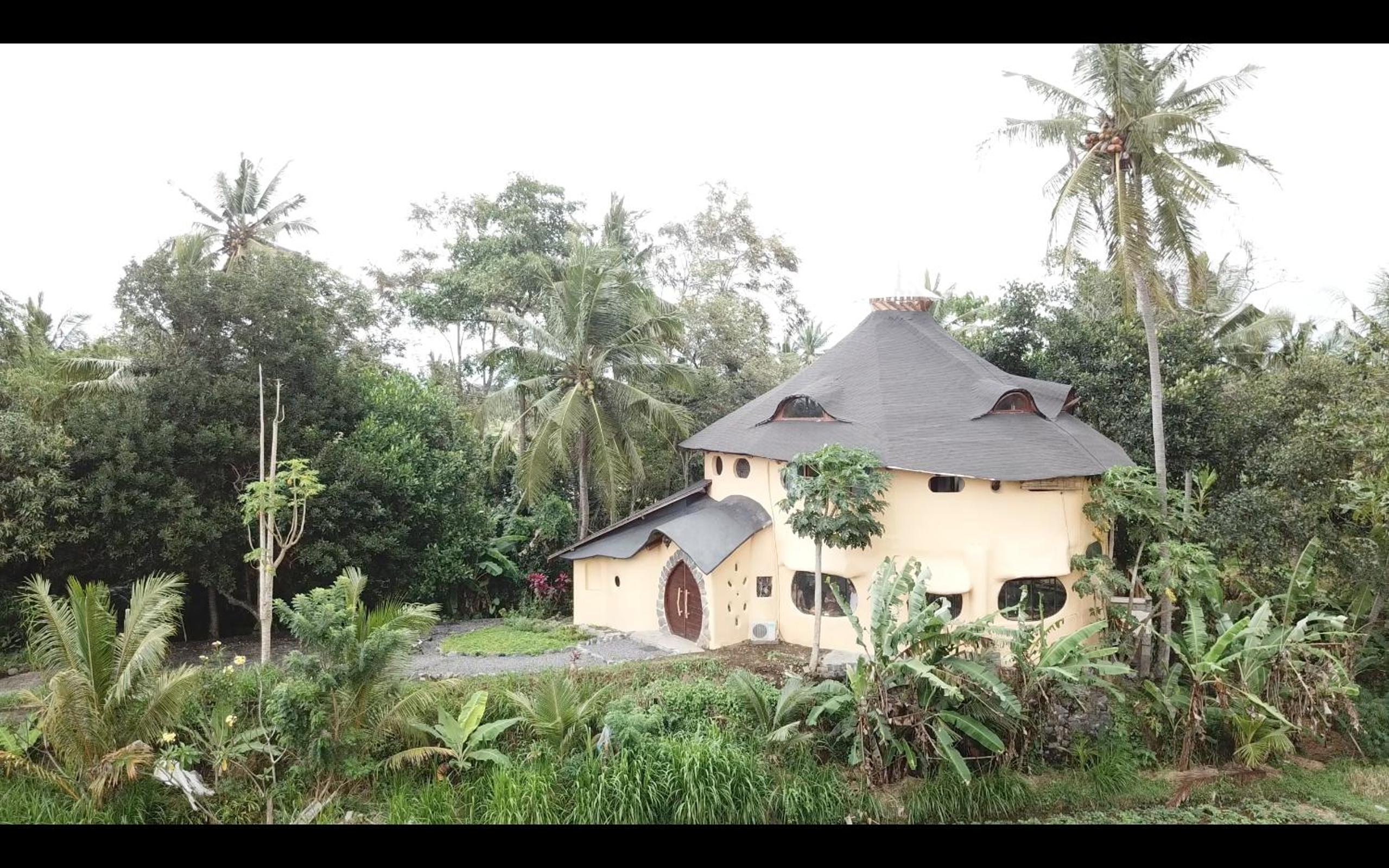 Villa Nautilus Treehouse view 2