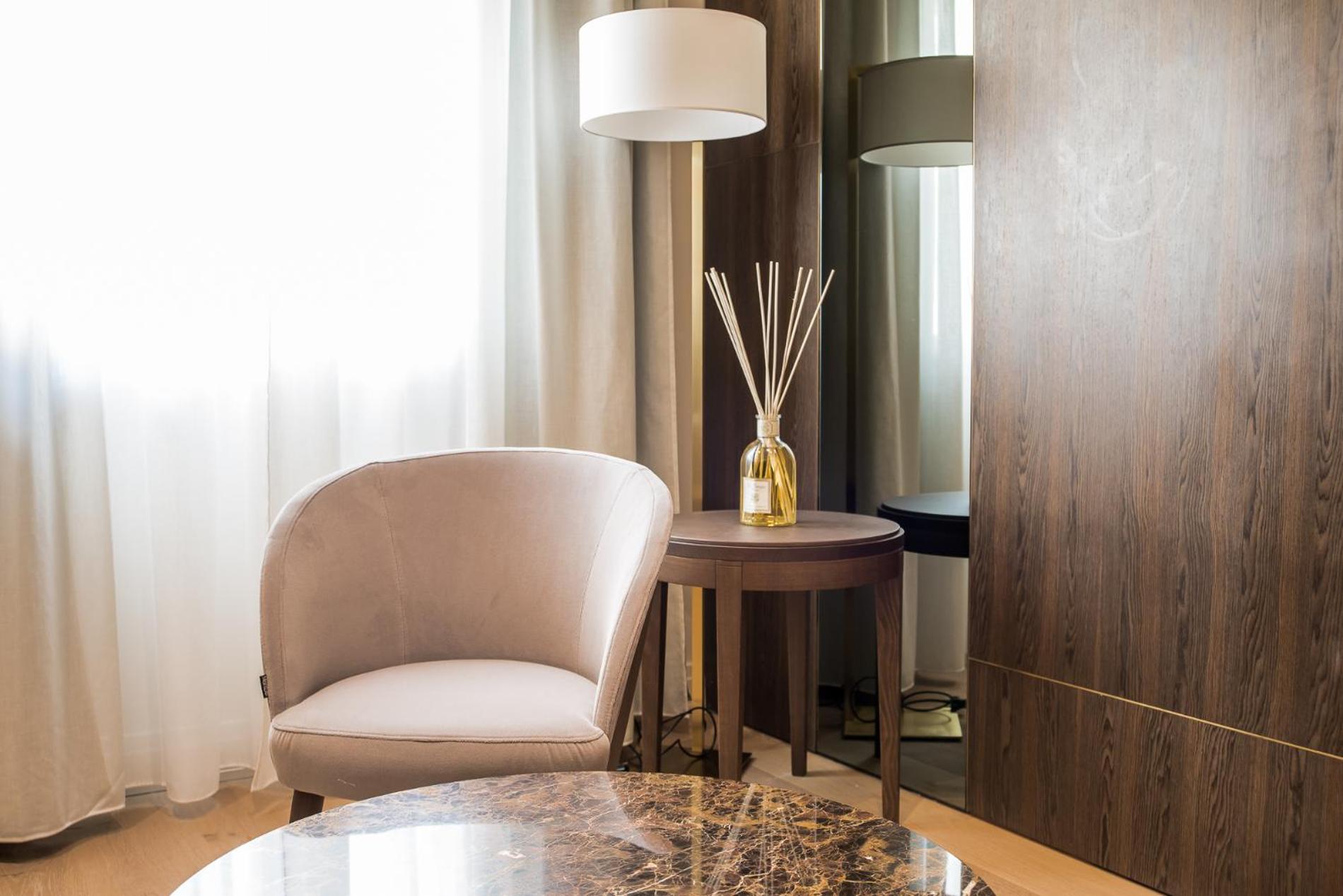 Messori Suites