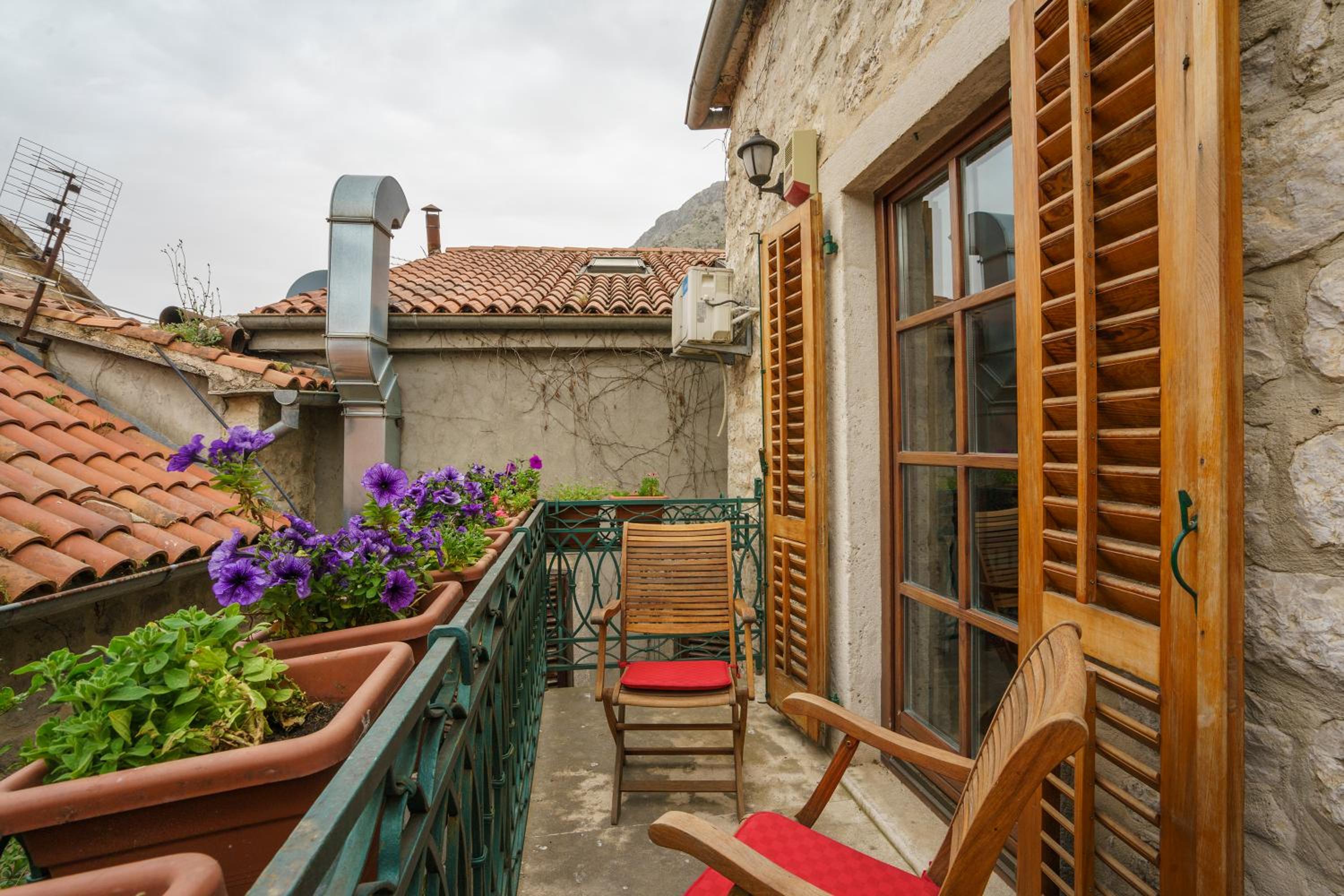 Apartments Wine House Old Town
