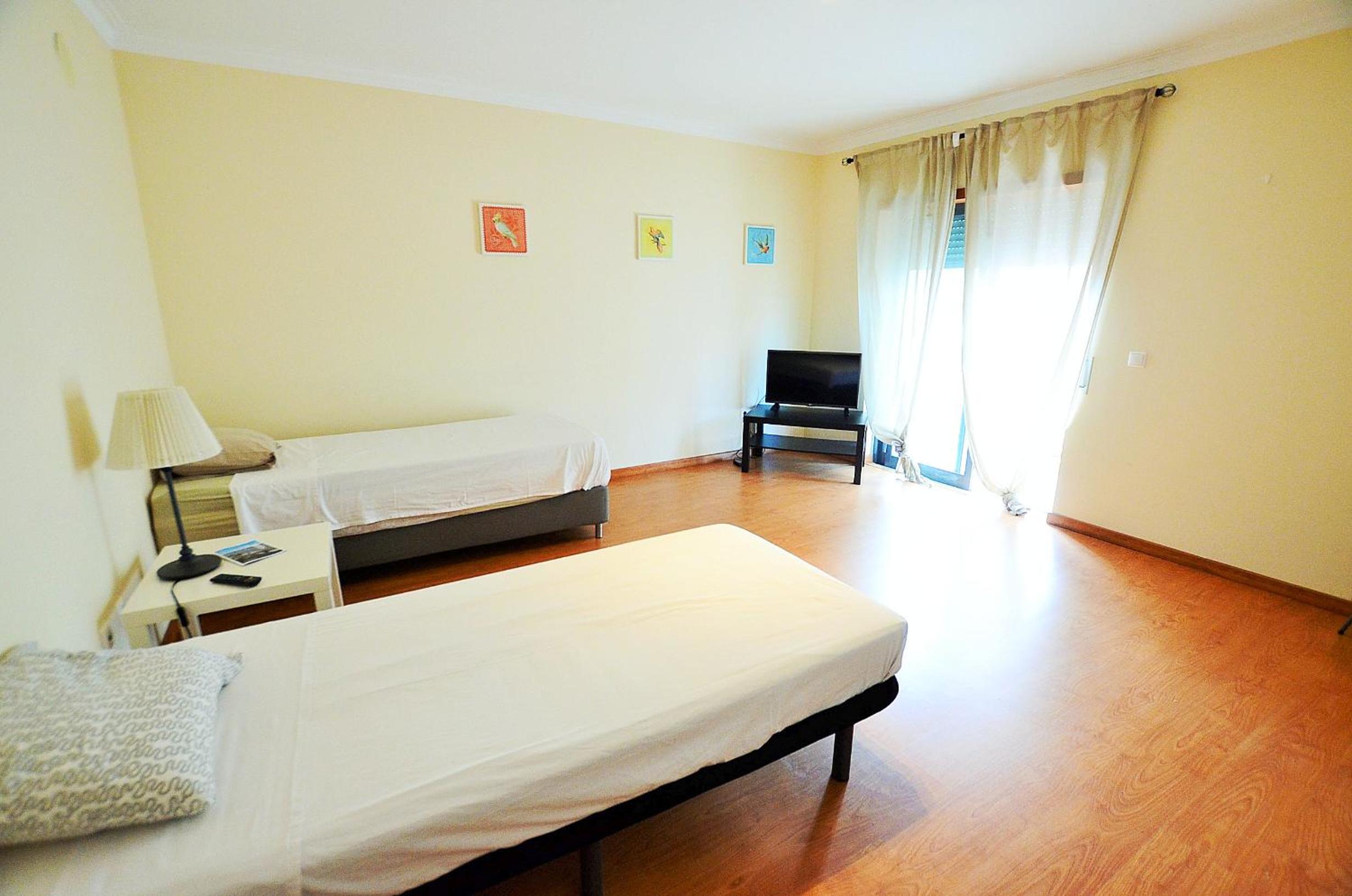 Suites & Apartments DP VFXira