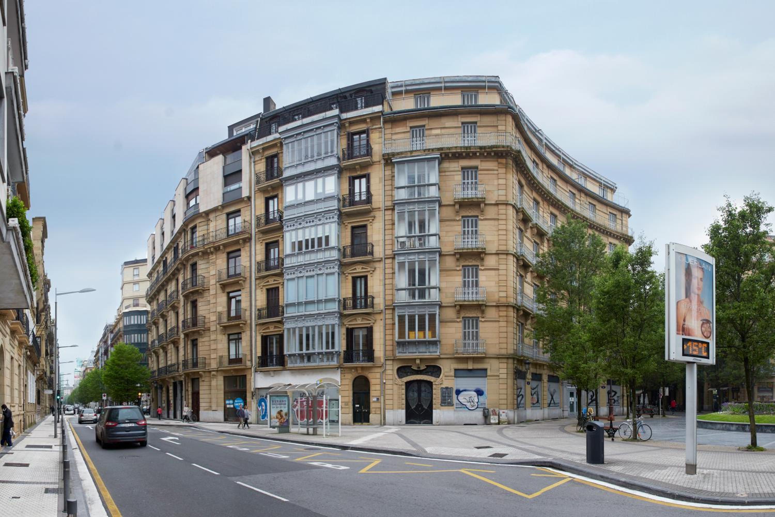 Bilbao Plaza by FeelFree Rentals