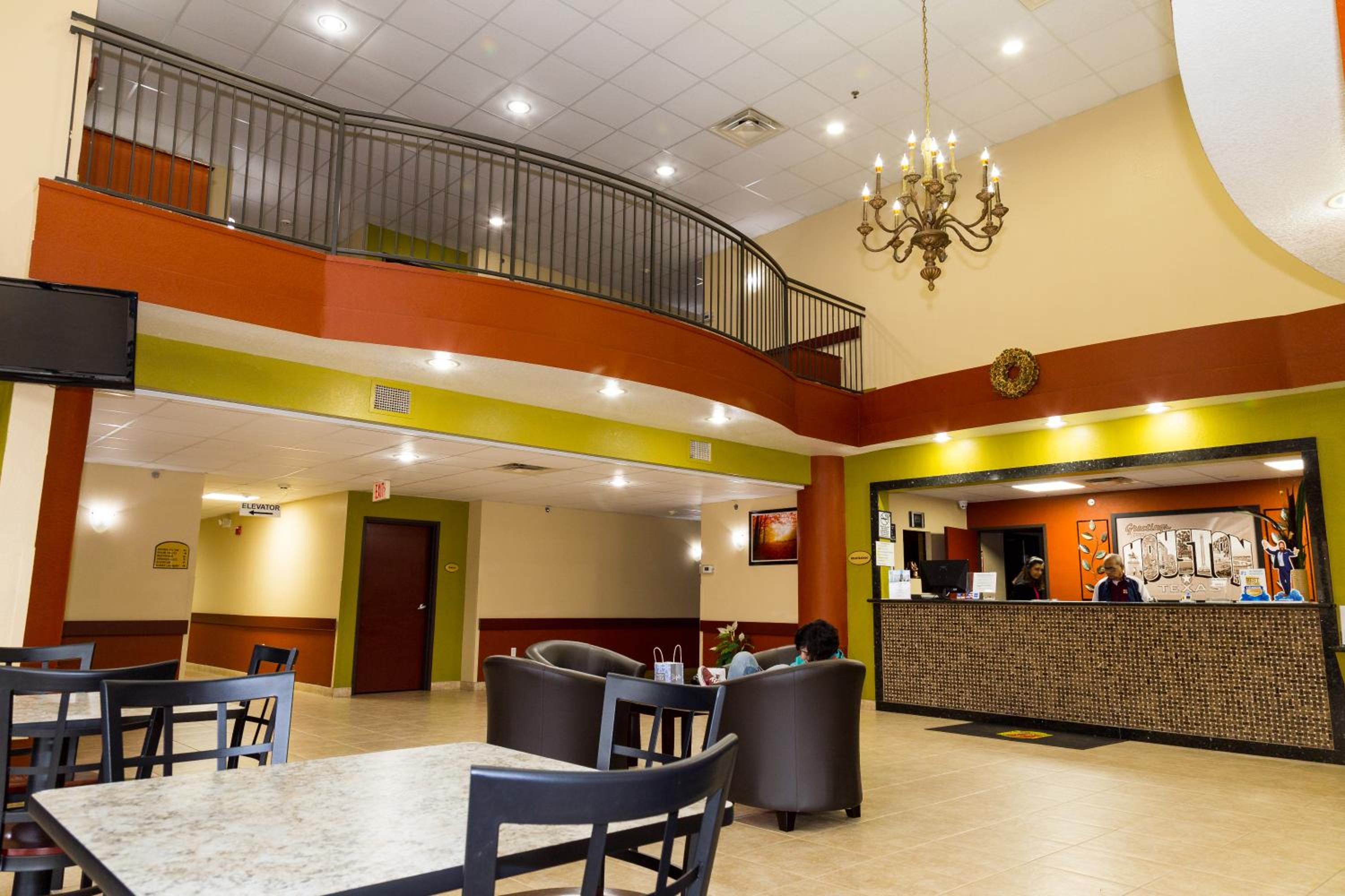 Red Lion Inn Suites IAH Airport East - Property Image 50