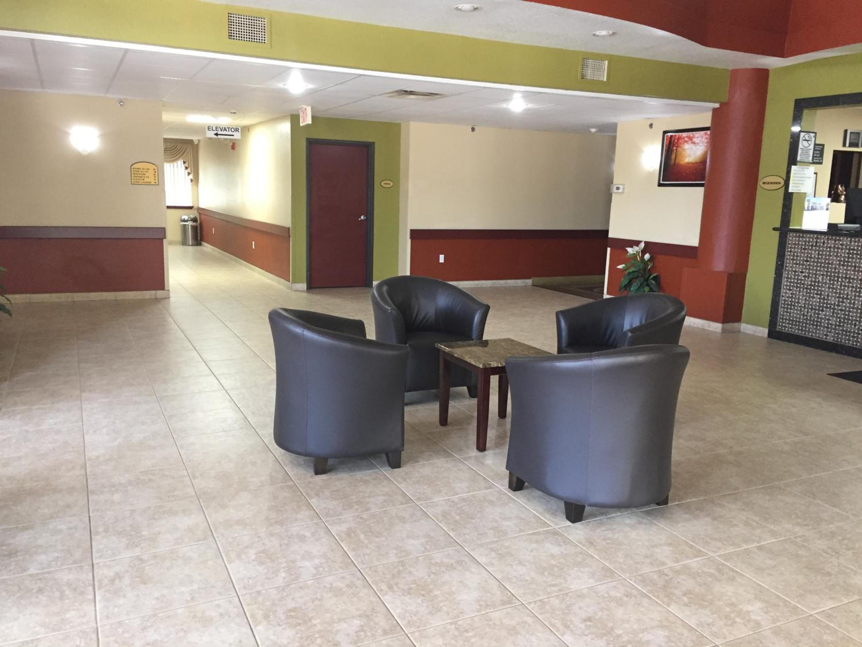 Red Lion Inn Suites IAH Airport East - Property Image 54