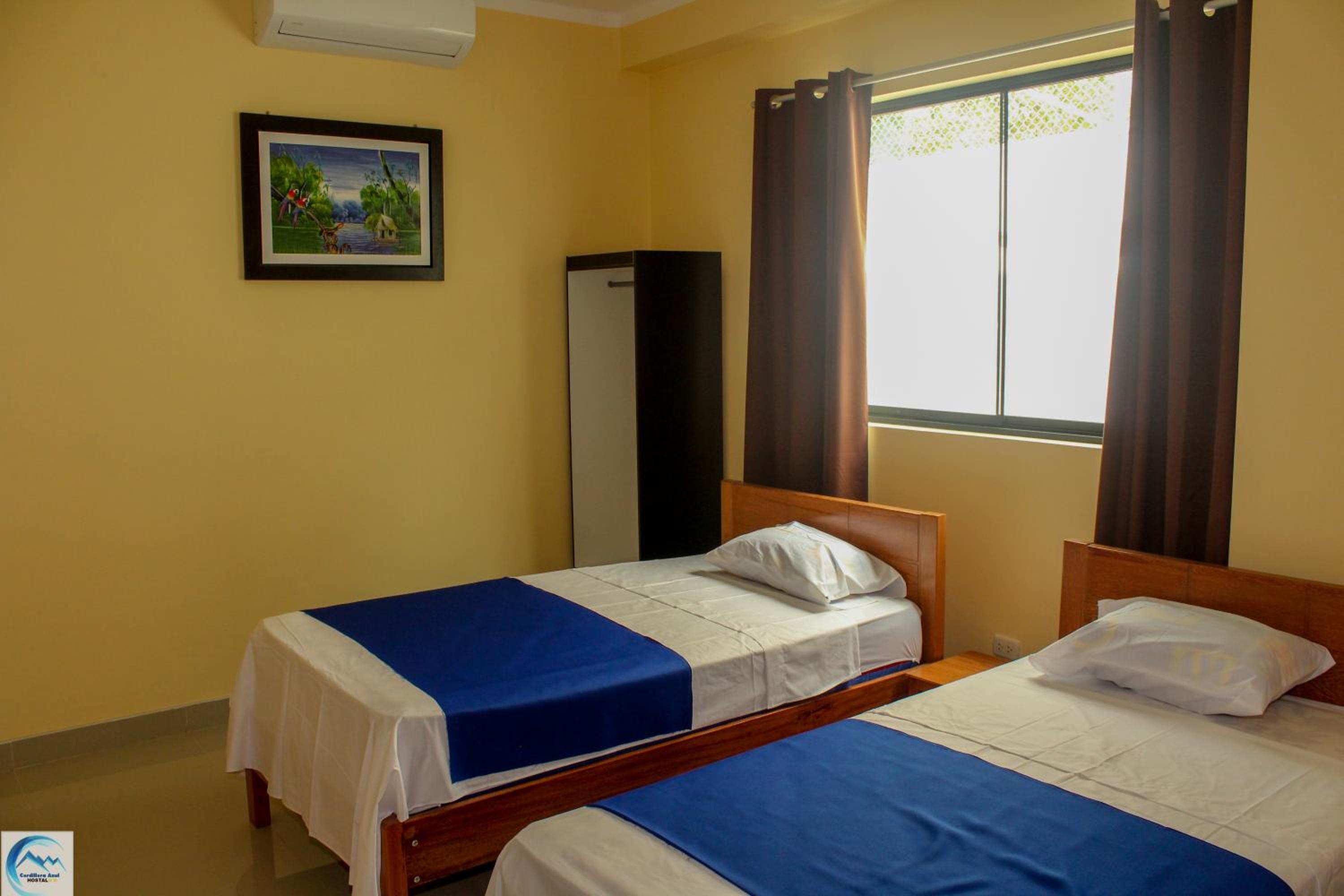 Hostal Cordillera Azul