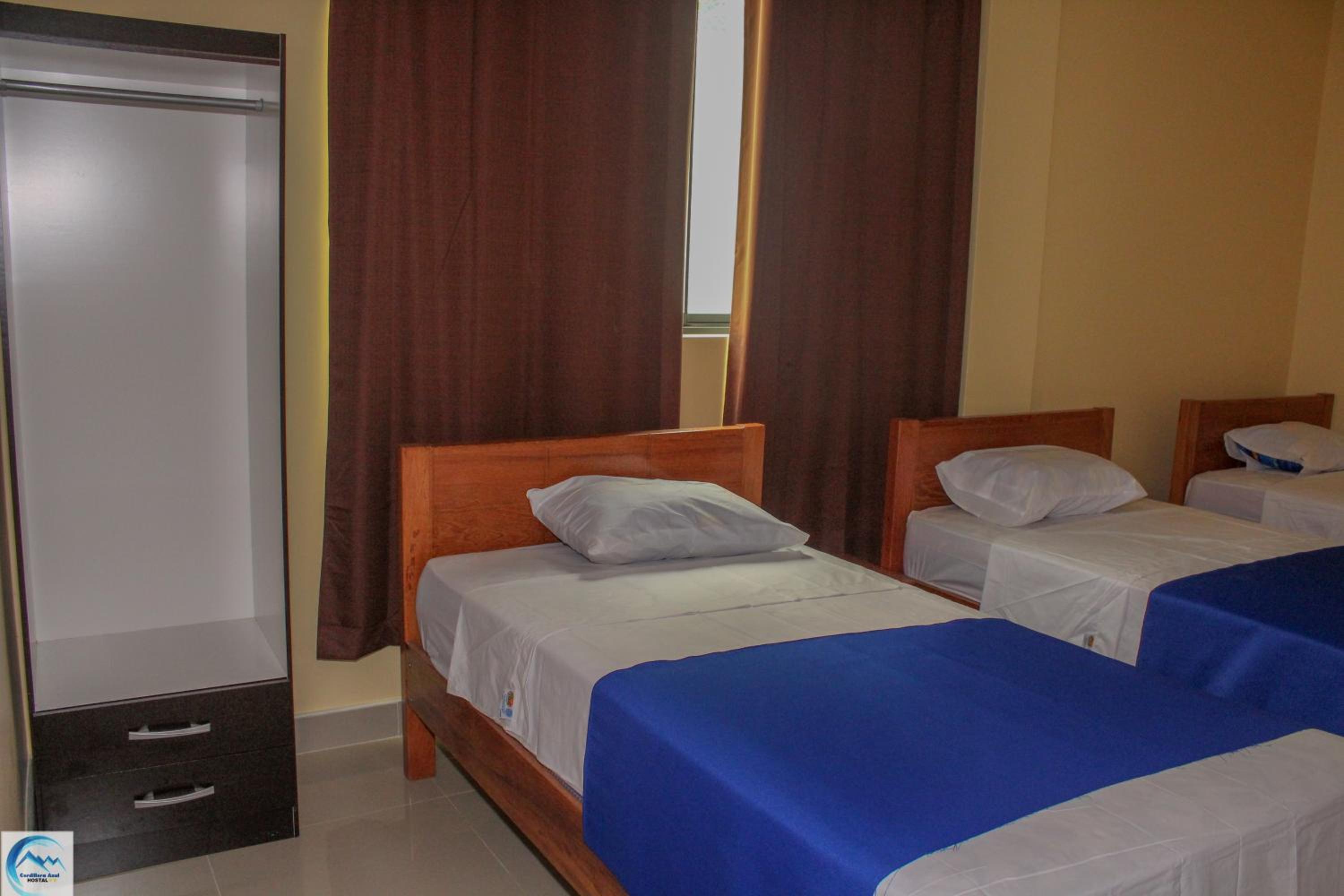 Hostal Cordillera Azul