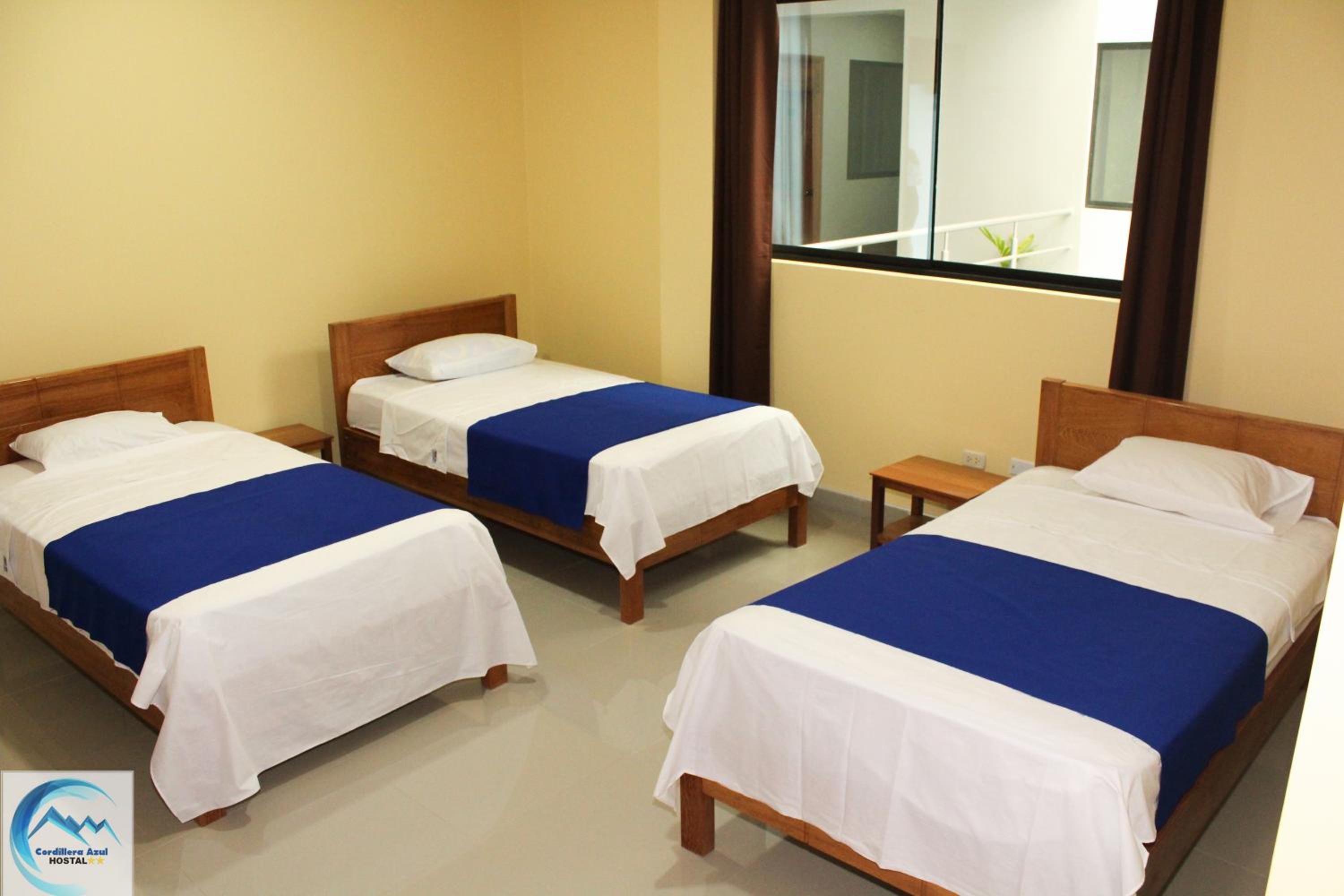Hostal Cordillera Azul