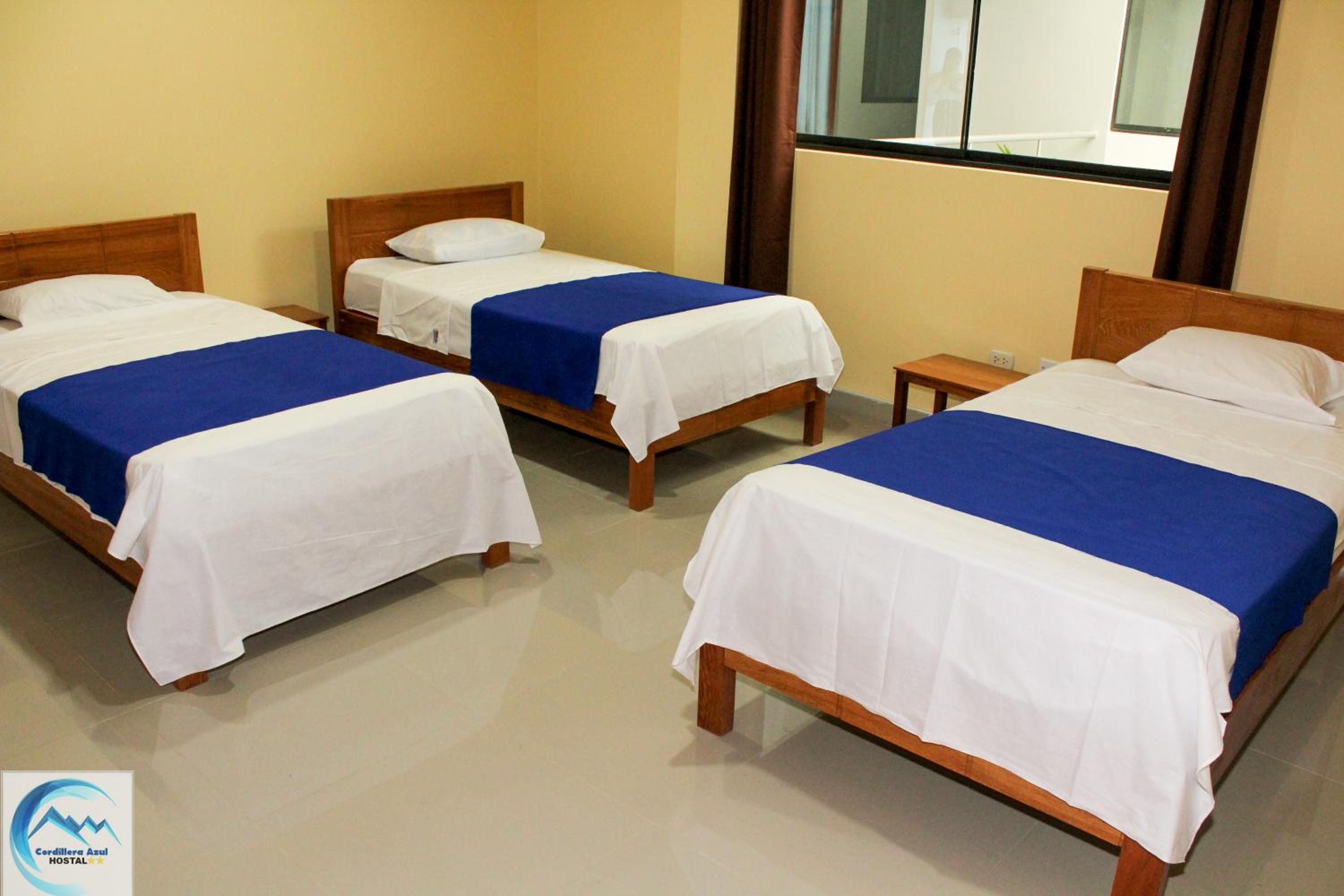 Hostal Cordillera Azul