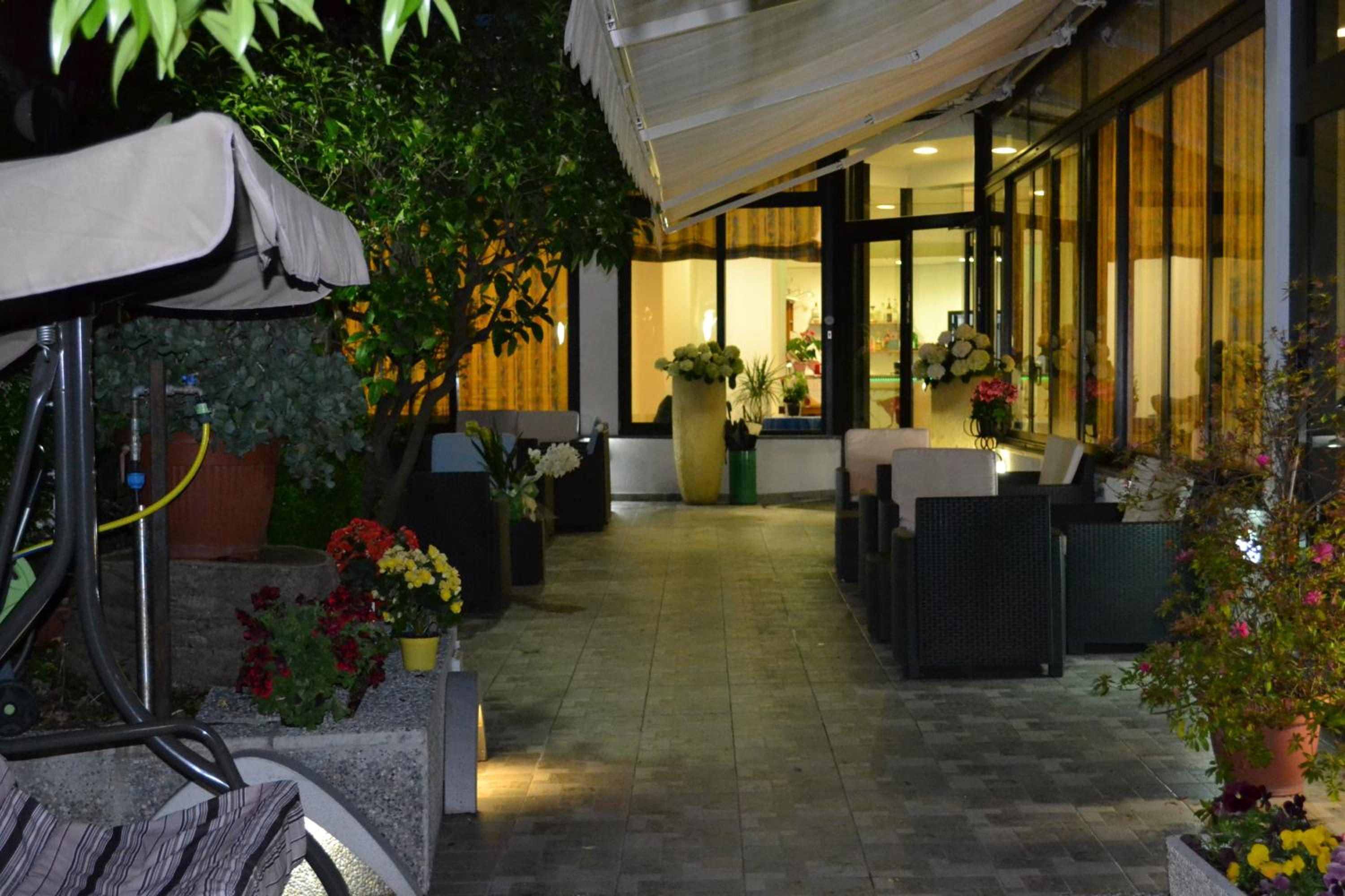 Hotel Villa Camilla, photo 18
