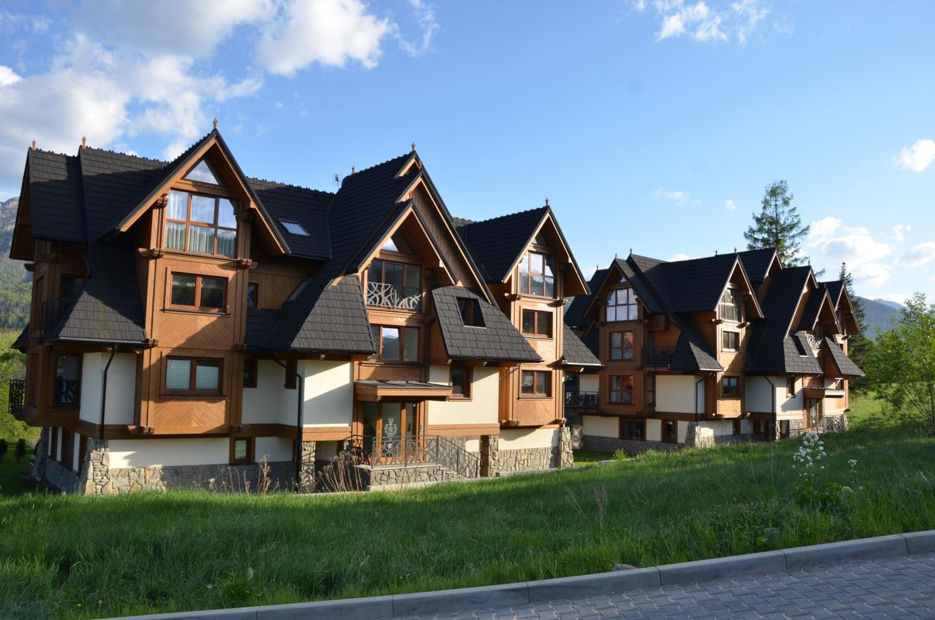 Polana Szymoszkowa Ski Resort - Mountain View Apartments