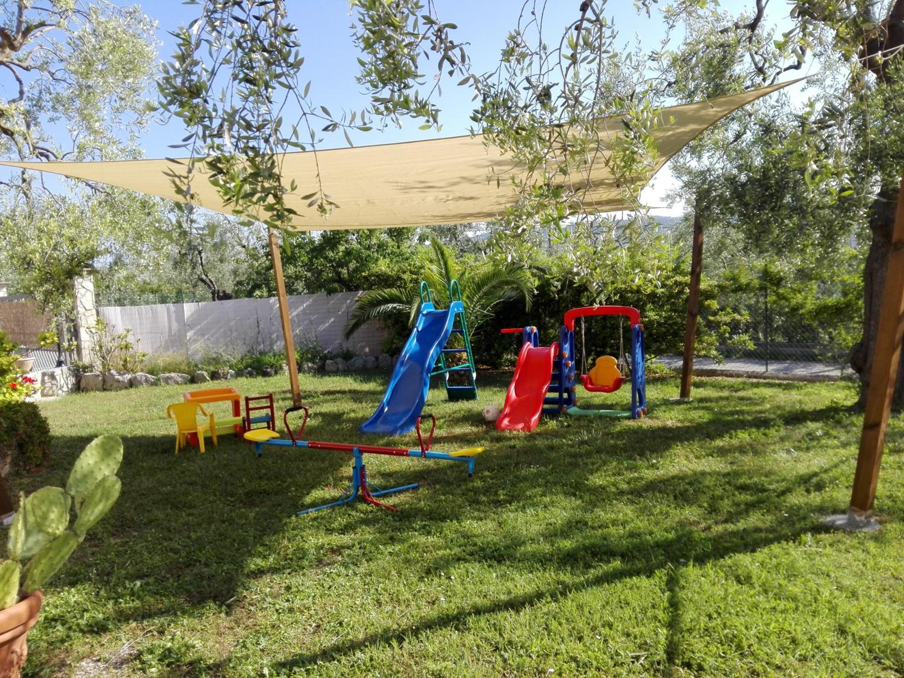 Photo 46
