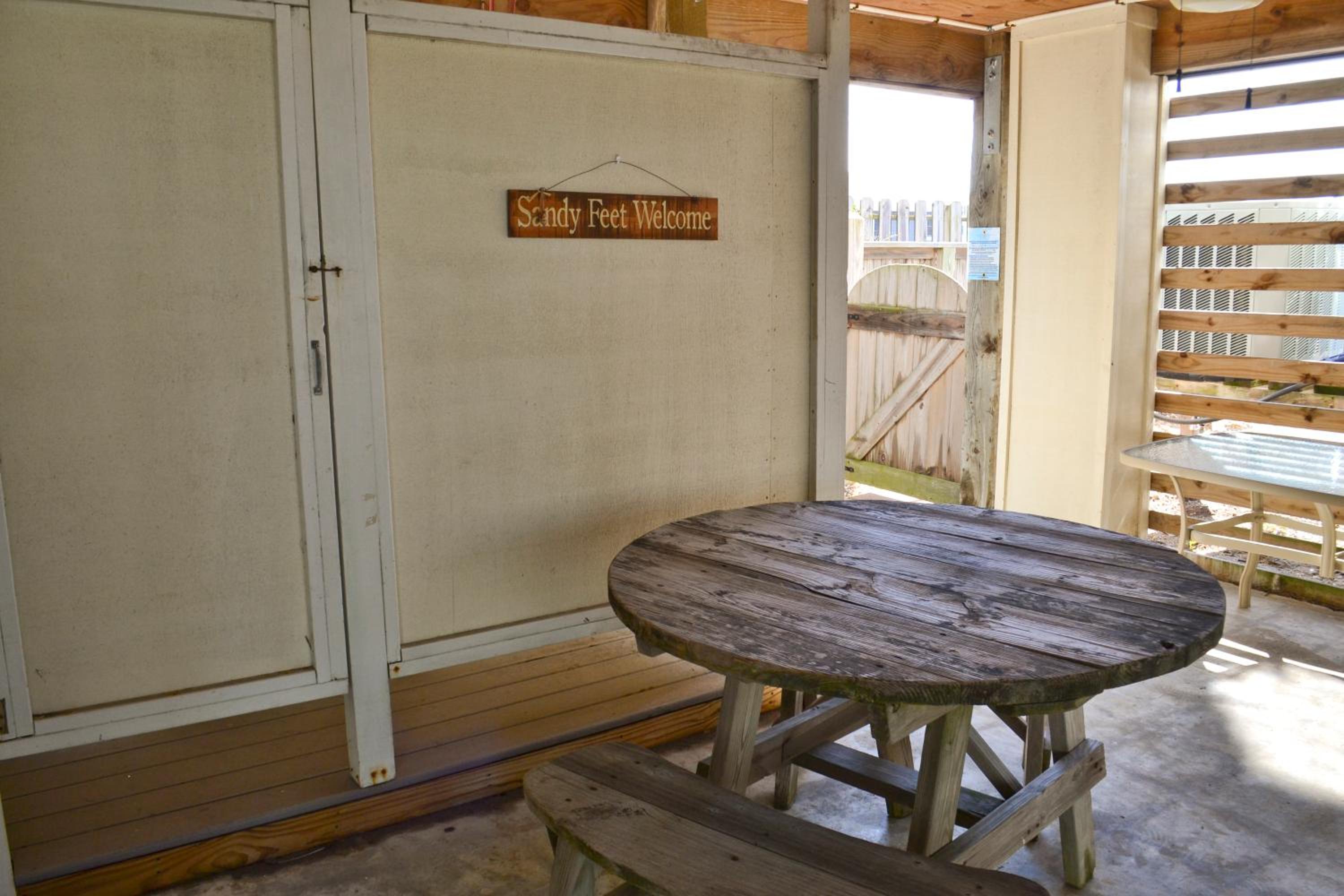 On The Beach - Kitty Hawk, MP 1, Less than 50 Yards to Beach, Ocean View, Pool, Hot Tub, Pets OK view 4