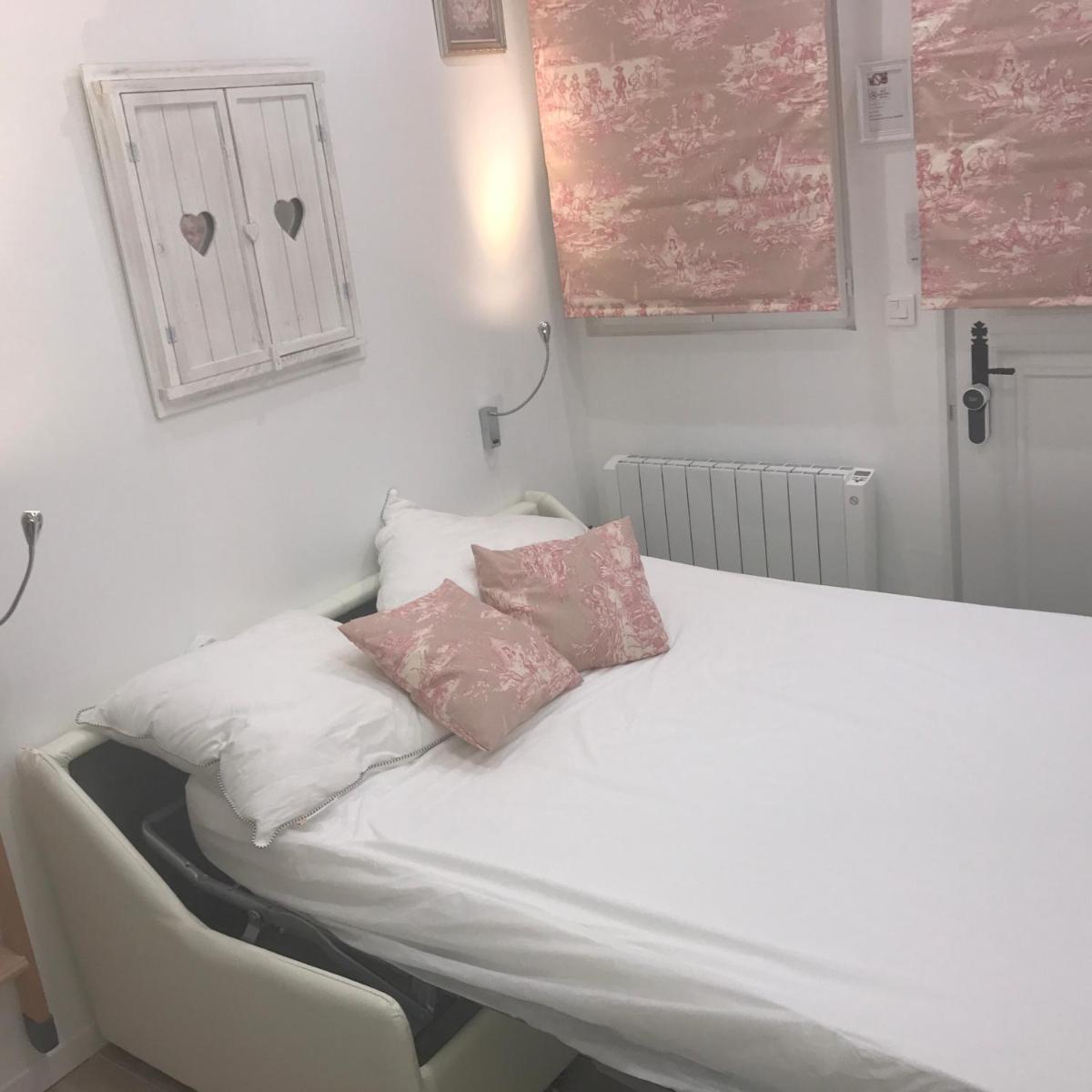 Superb tiny house in heart of Paris 1st!