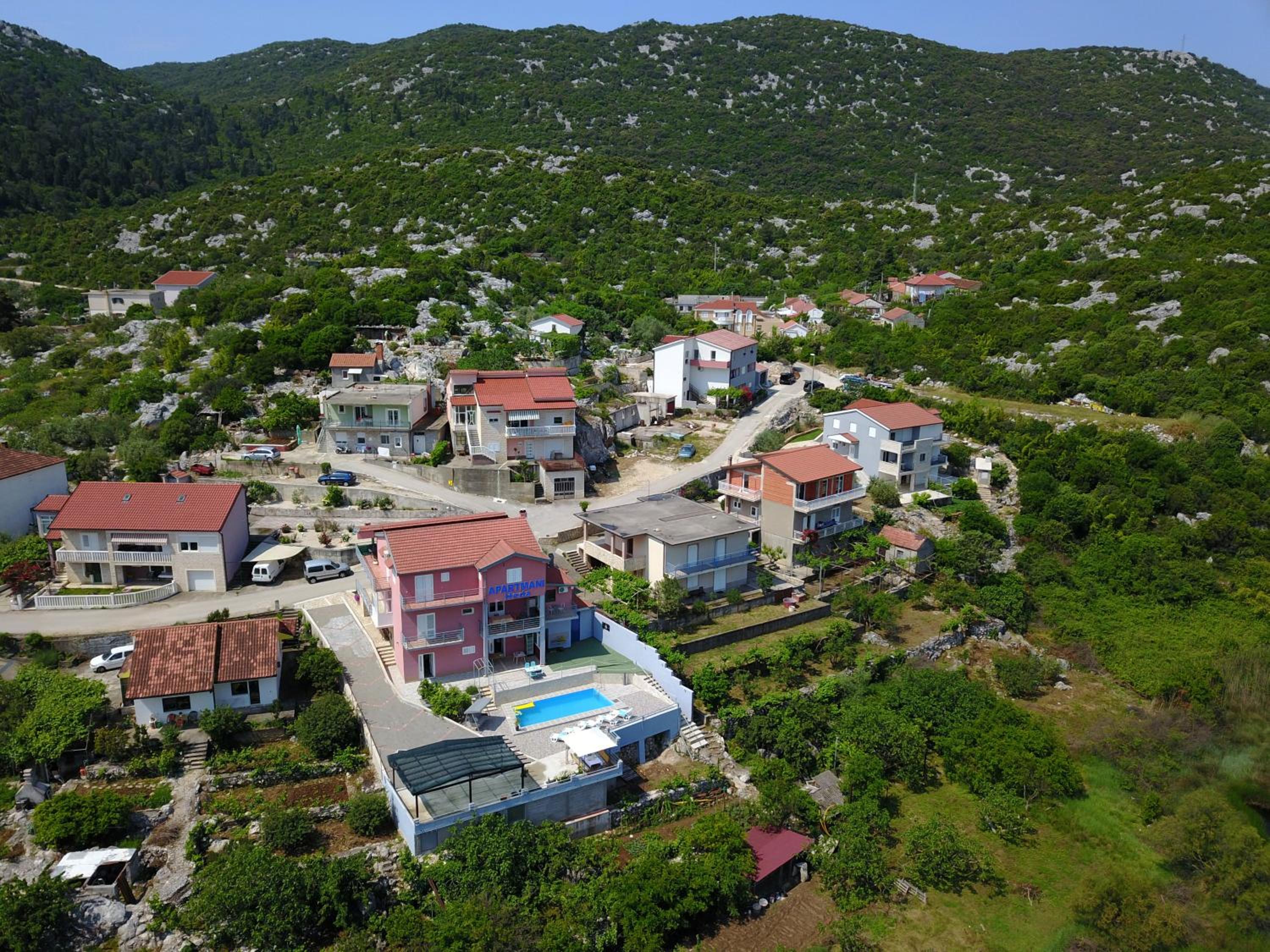 Apartments Neda