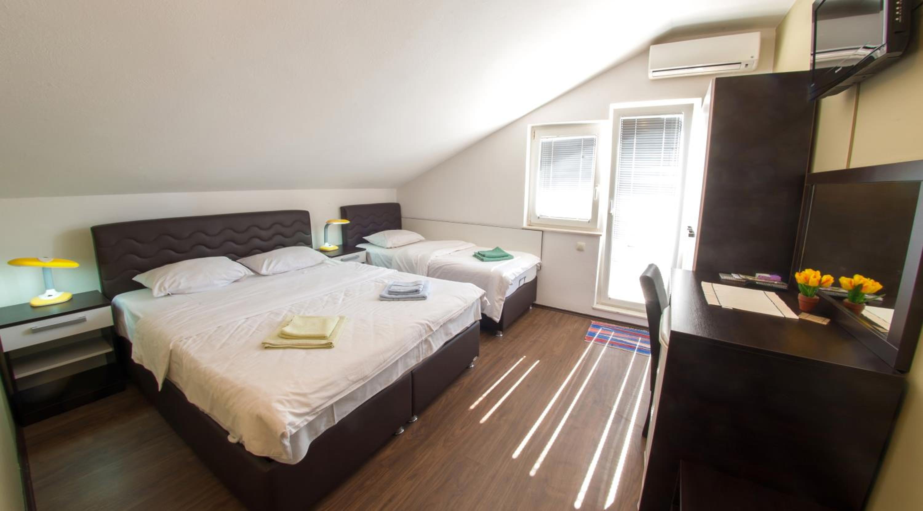 Guesthouse Stari Grad