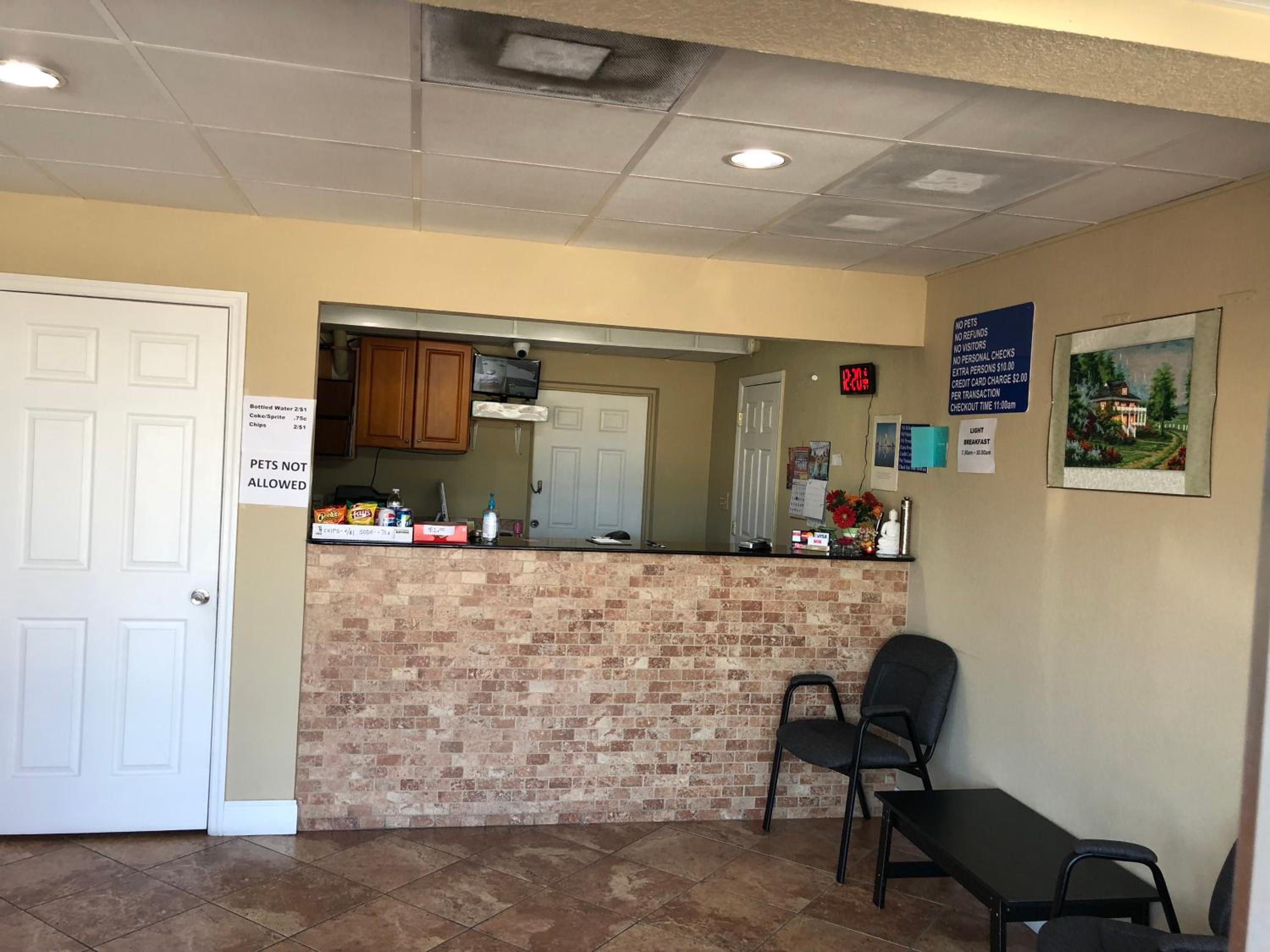 Photo 18