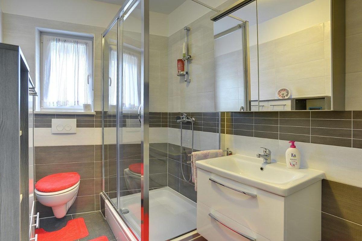 Apartments Elviana