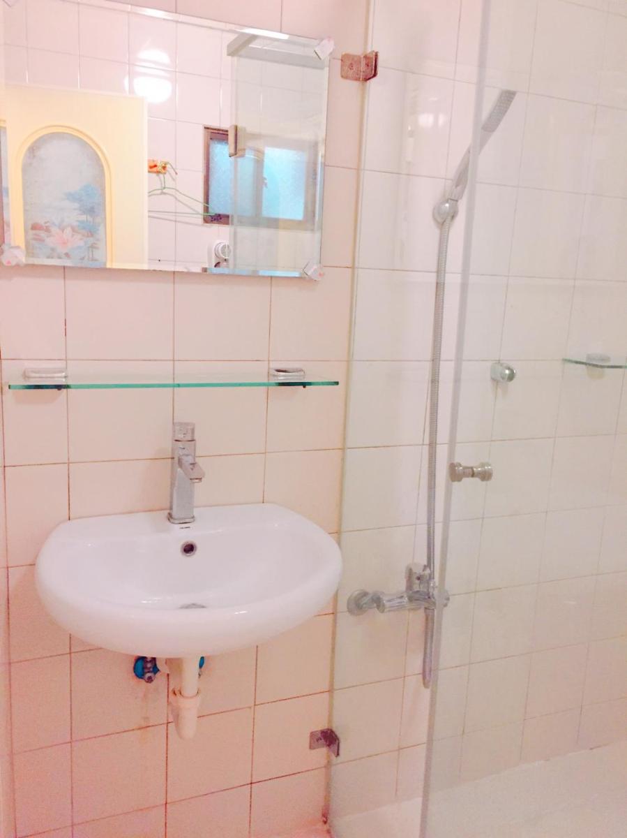 Tainan B&B Hall West Centra