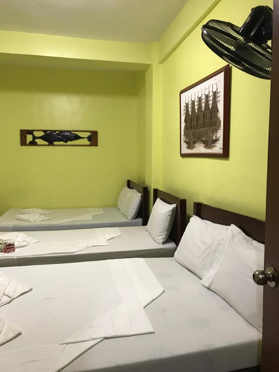 Luis Bay Travellers Lodge Coron