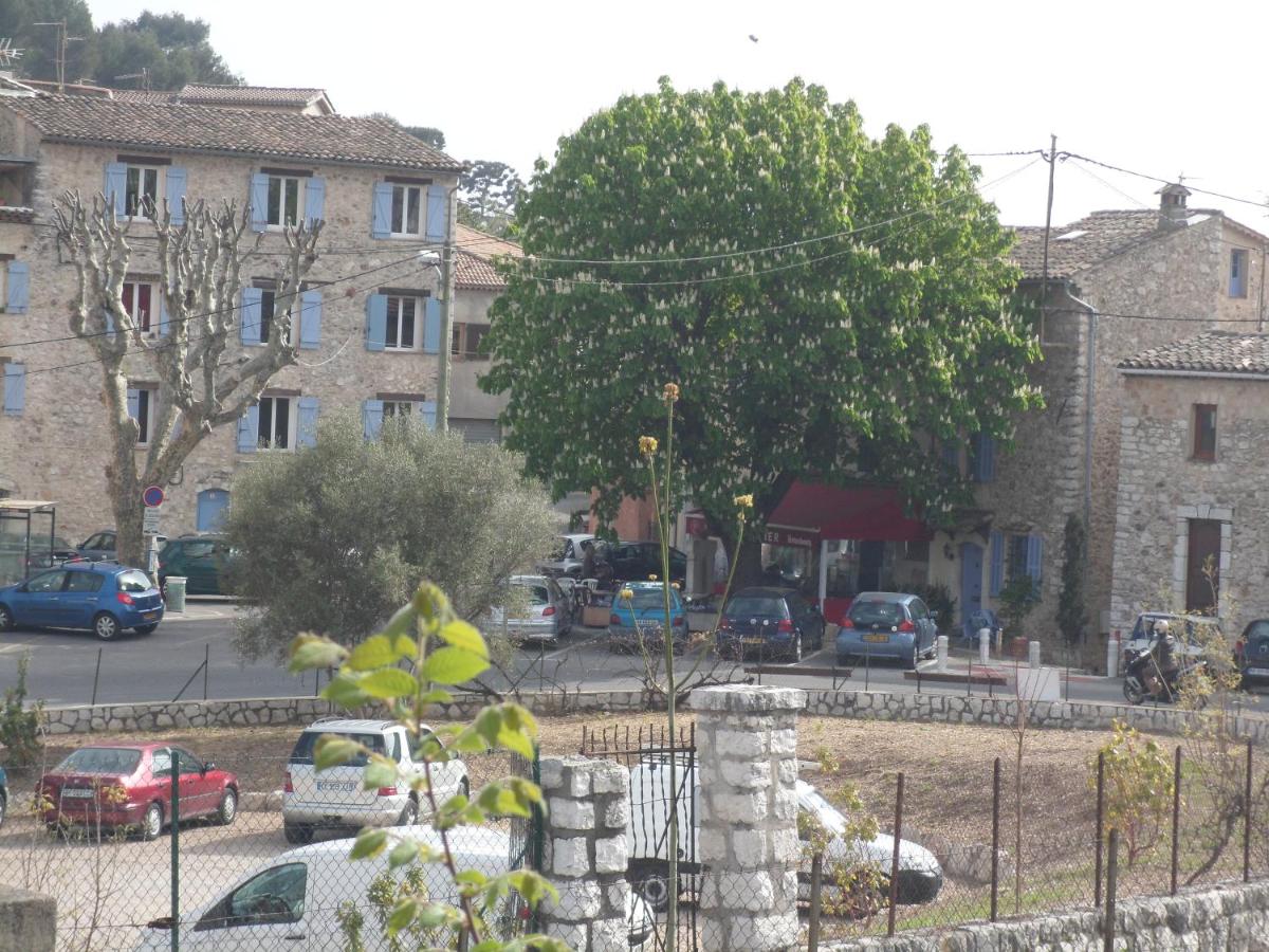 Photo 19