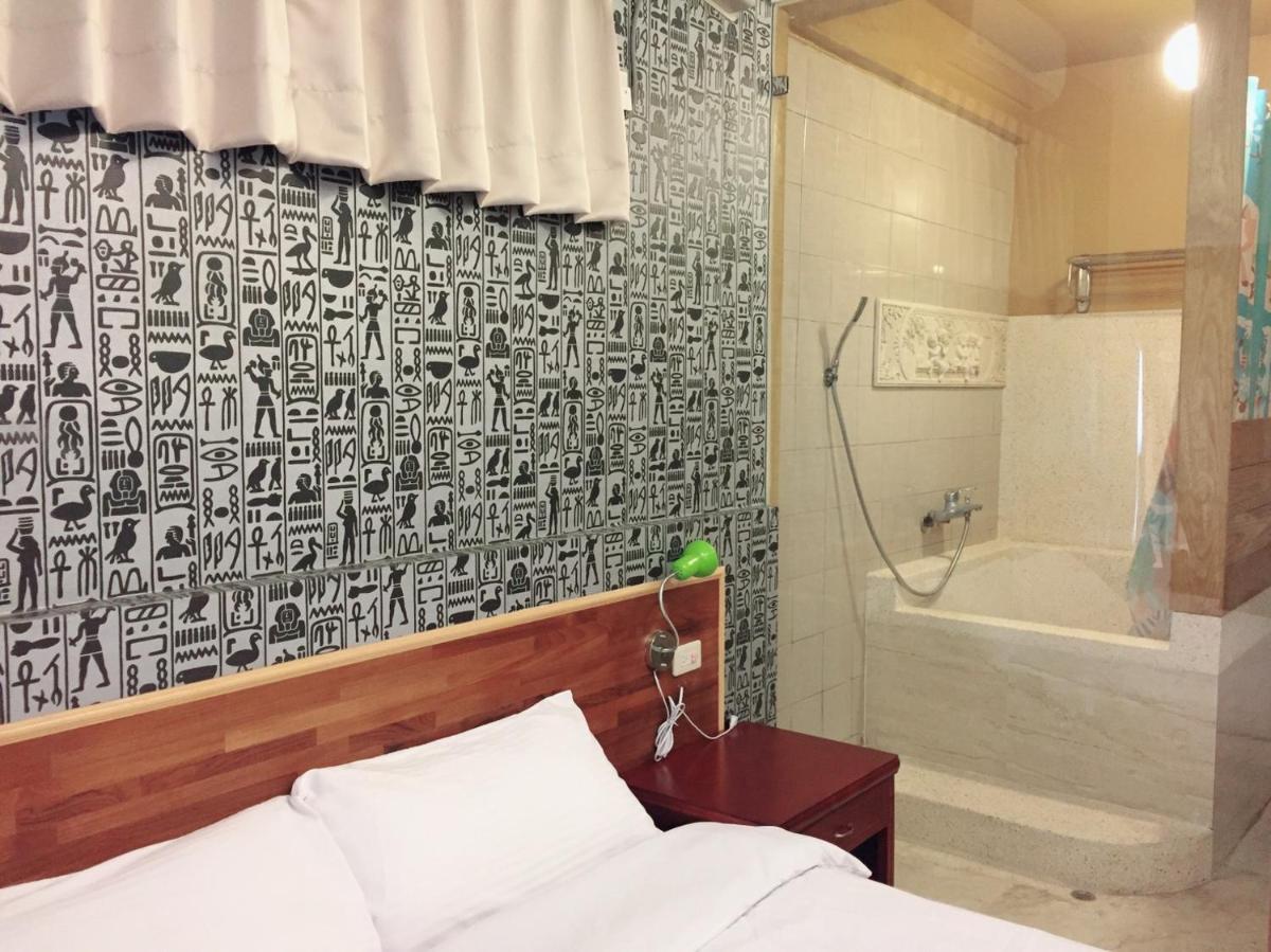 Tainan B&B Hall West Centra