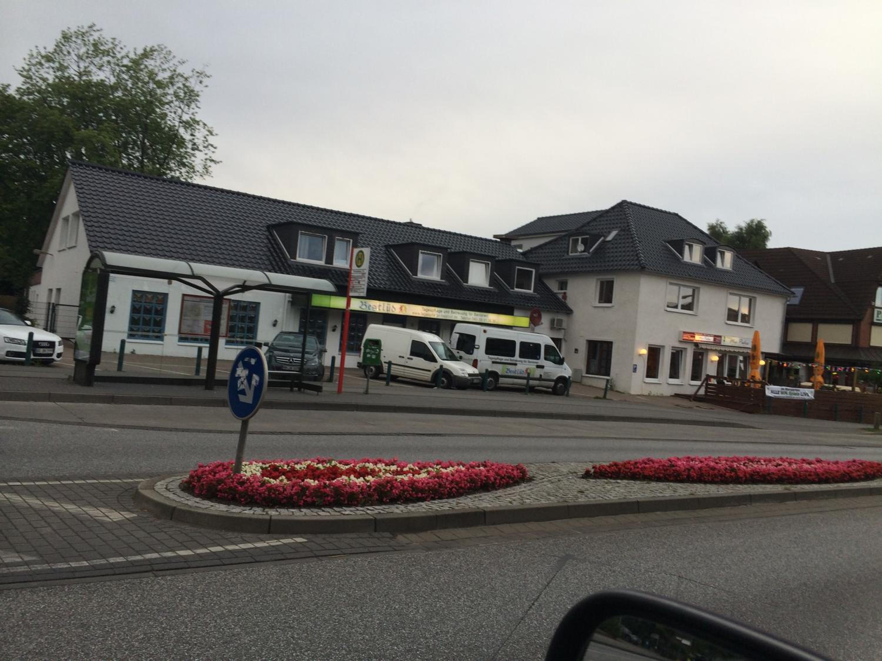 Photo 16