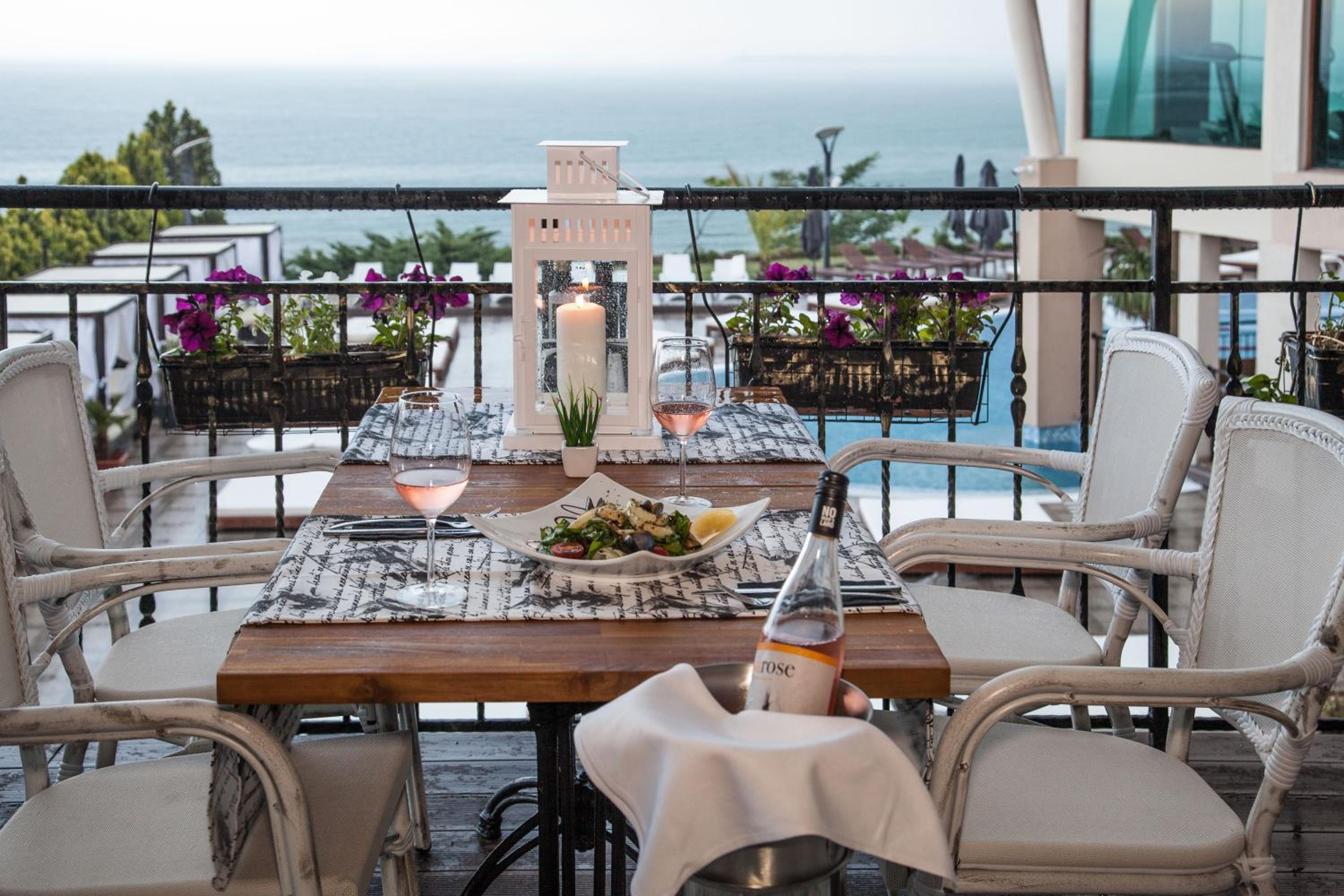 Grand Hotel Sveti Vlas - Fitness & SPA Hotel