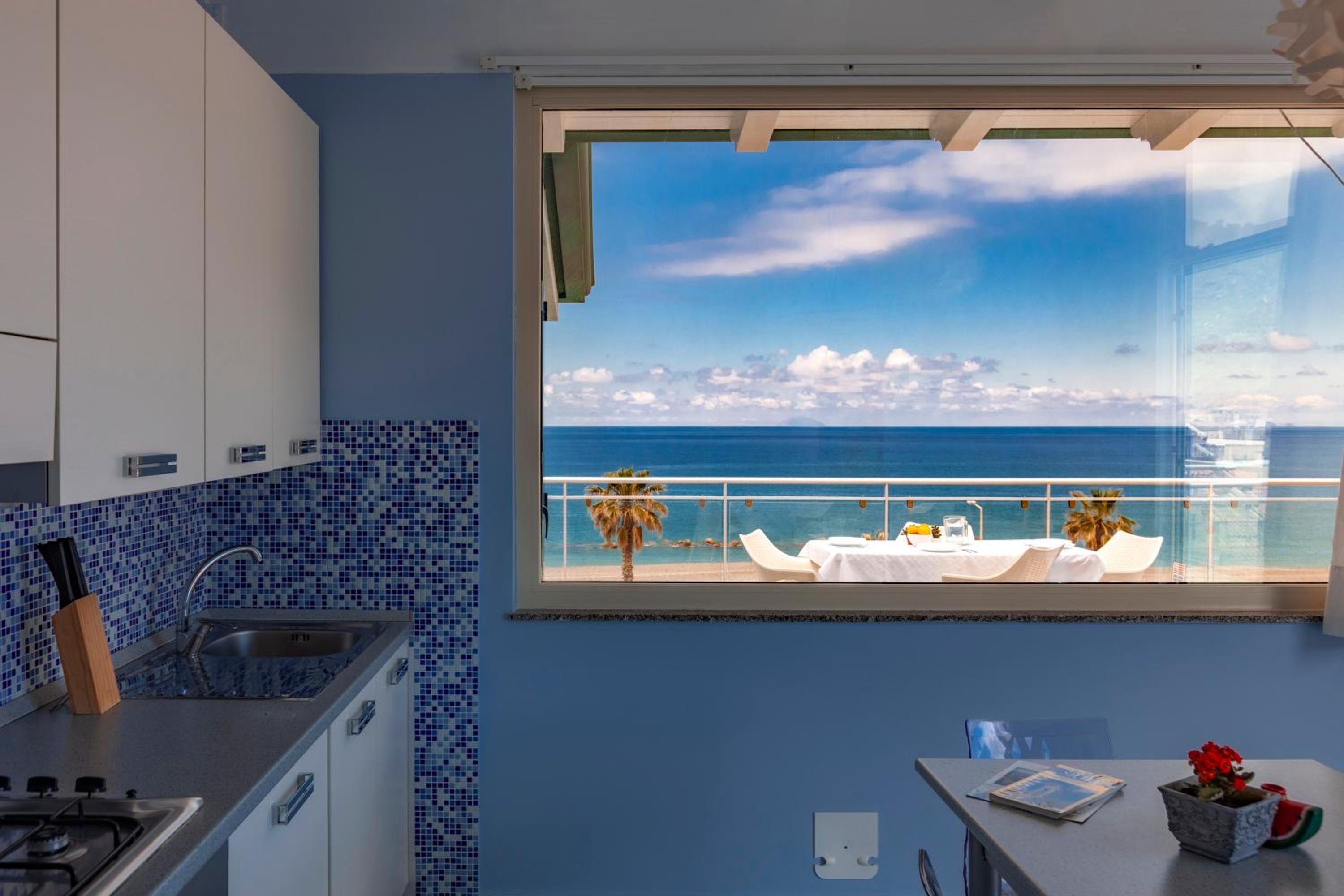 Terraces d'Orlando - Family Apartments with Sea View and Pool