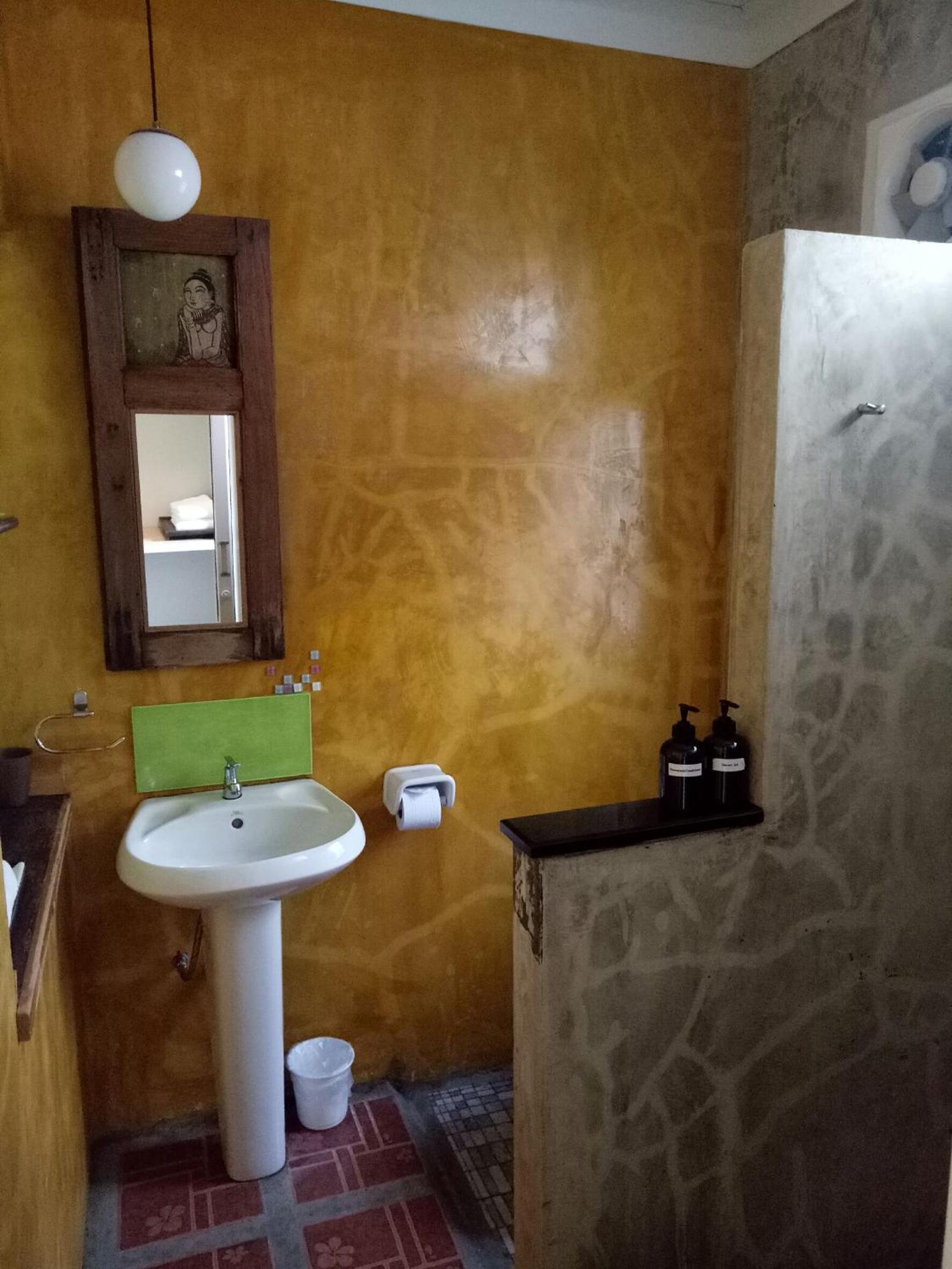 Baan Jaru