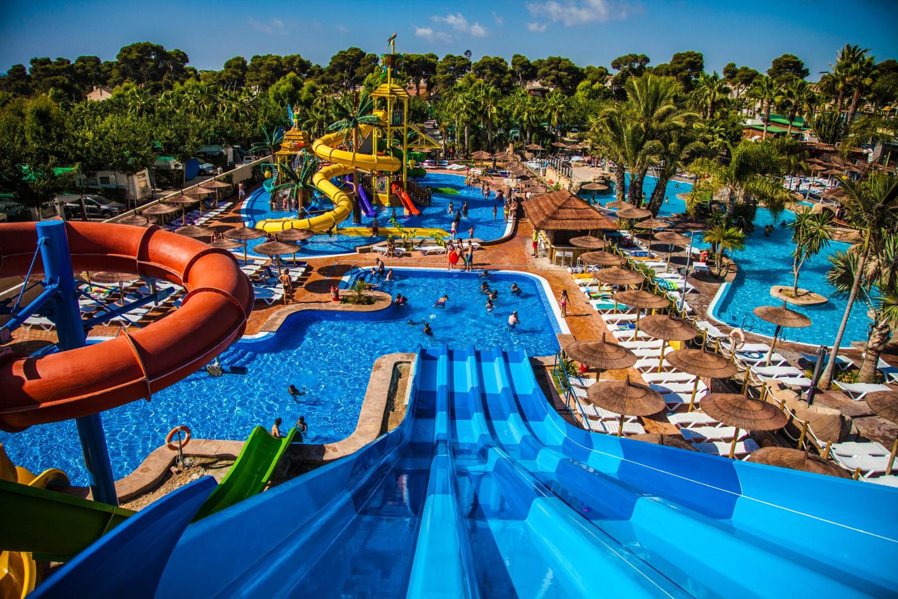 La Marina Resort