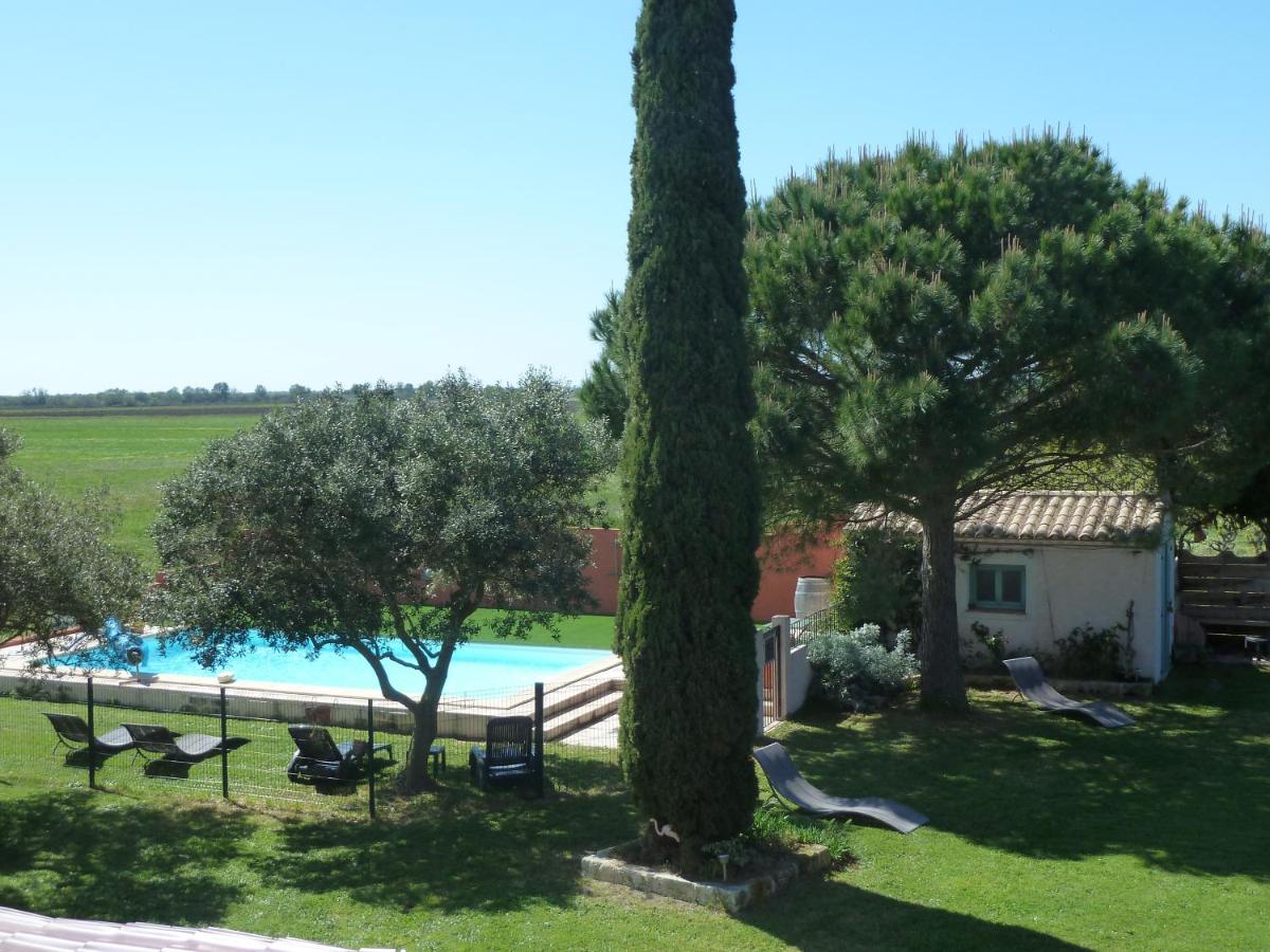 Gites et Roulottes Du Grand Puits view 3