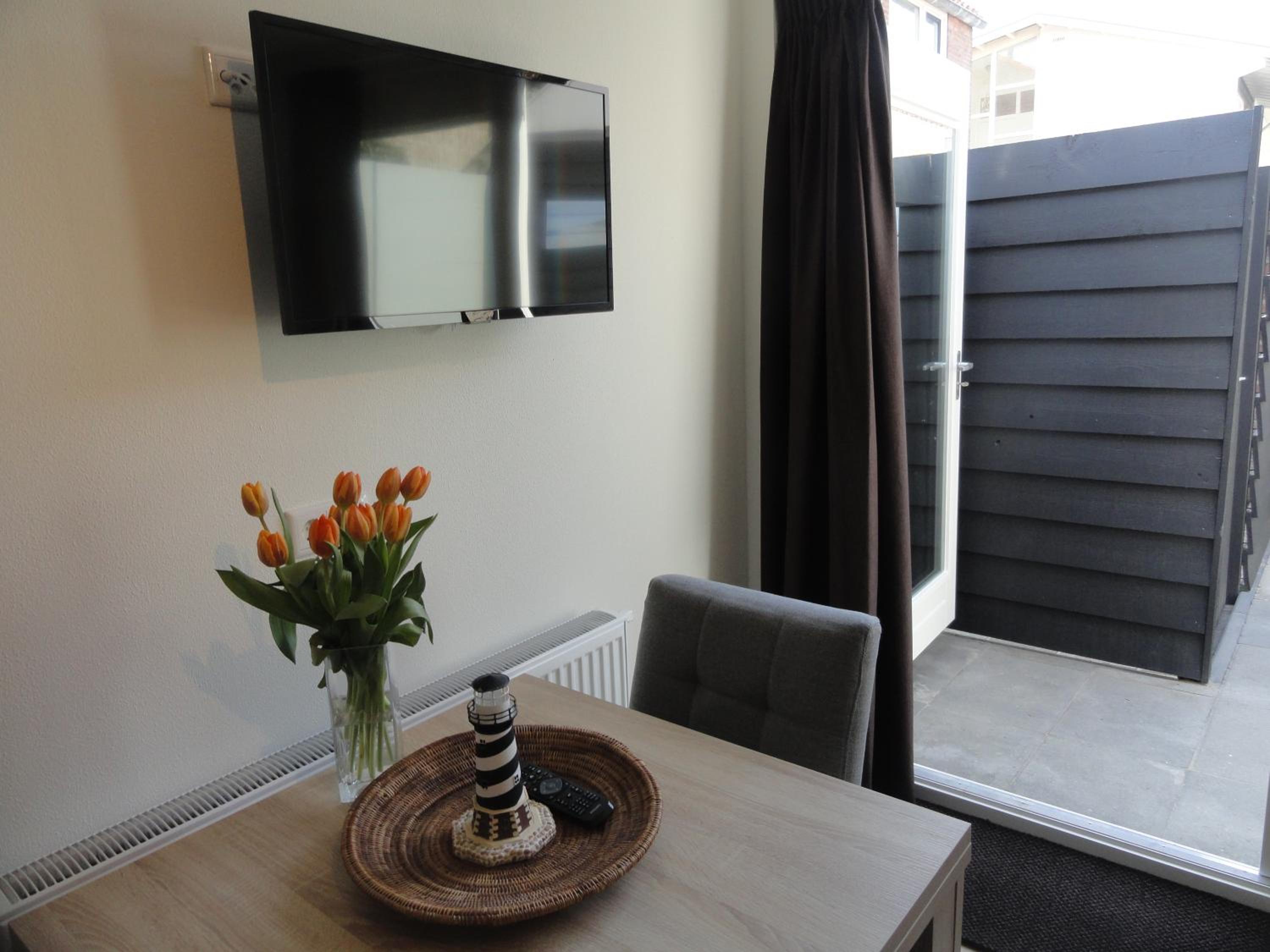 Apartment Lotte Domburg view 2