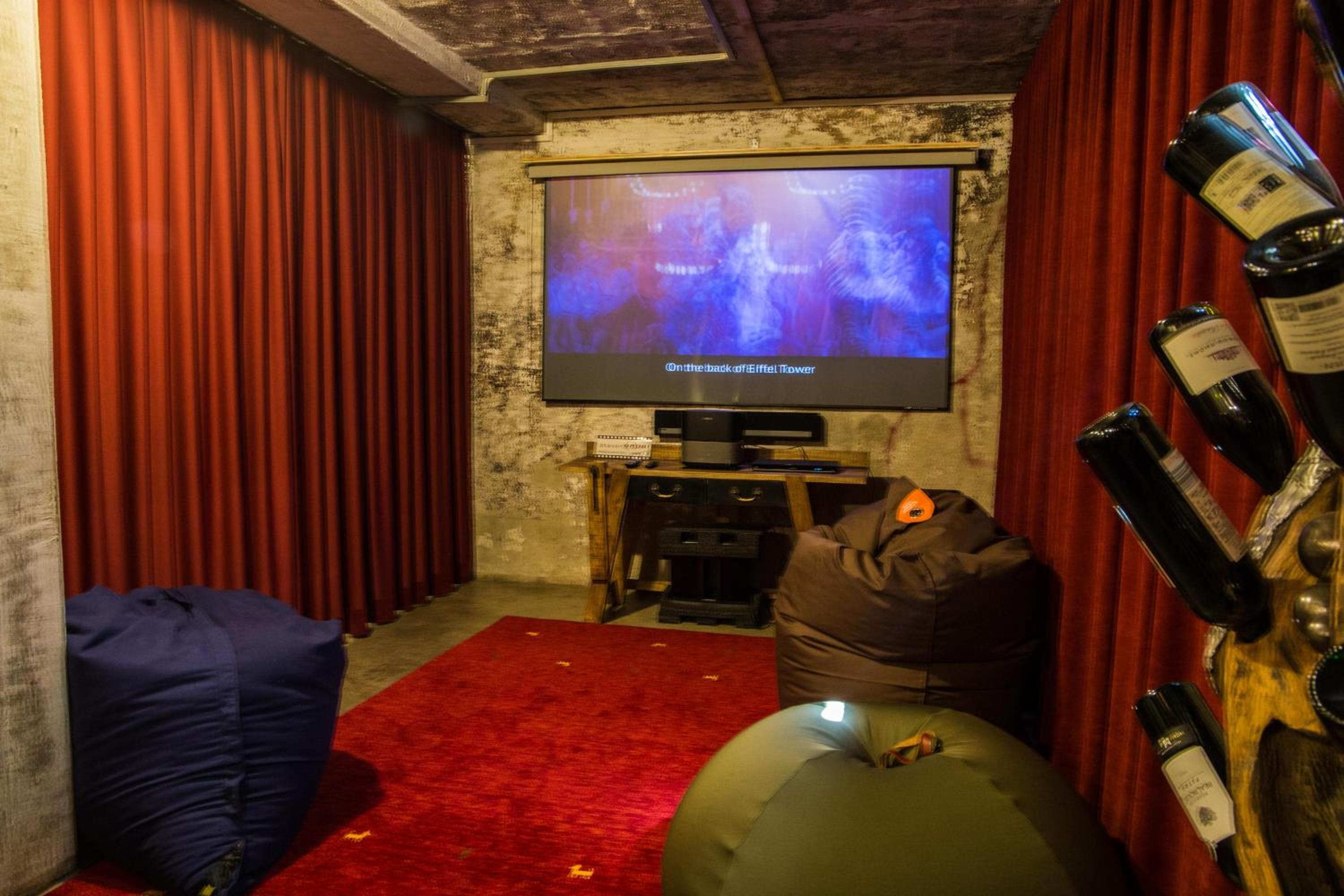 lounge