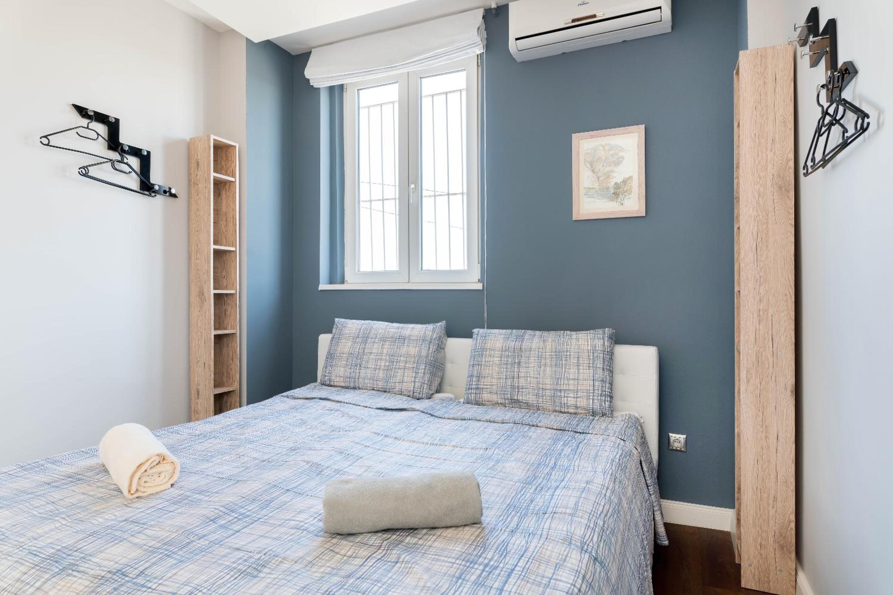 Top of the city Apartment with AC